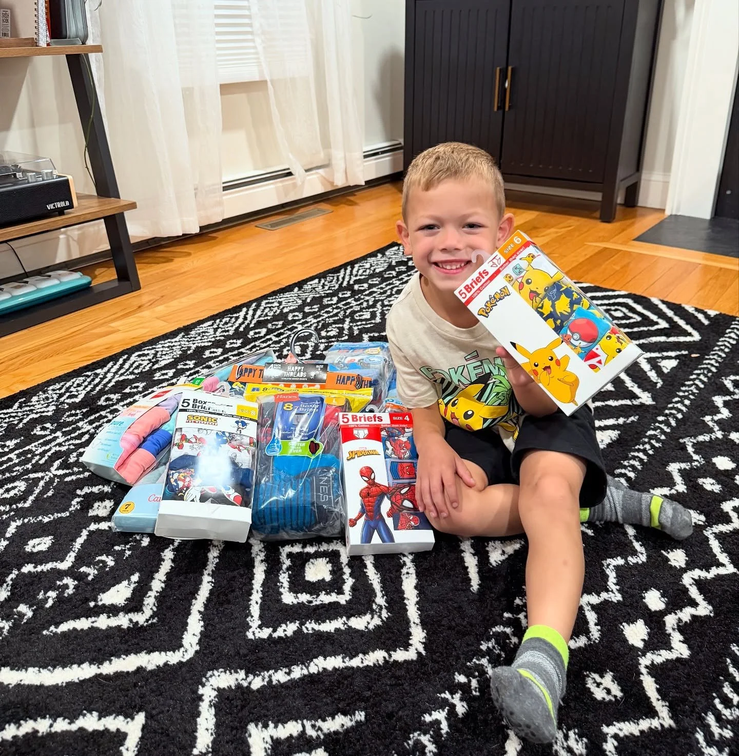 When Max celebrated his 8th birthday this past September, he decided to do something special: he asked his friends to bring new packs of underwear for underserved kids, in lieu of birthday gifts for himself. 🩵💚 
After his party, Max couldn’t
