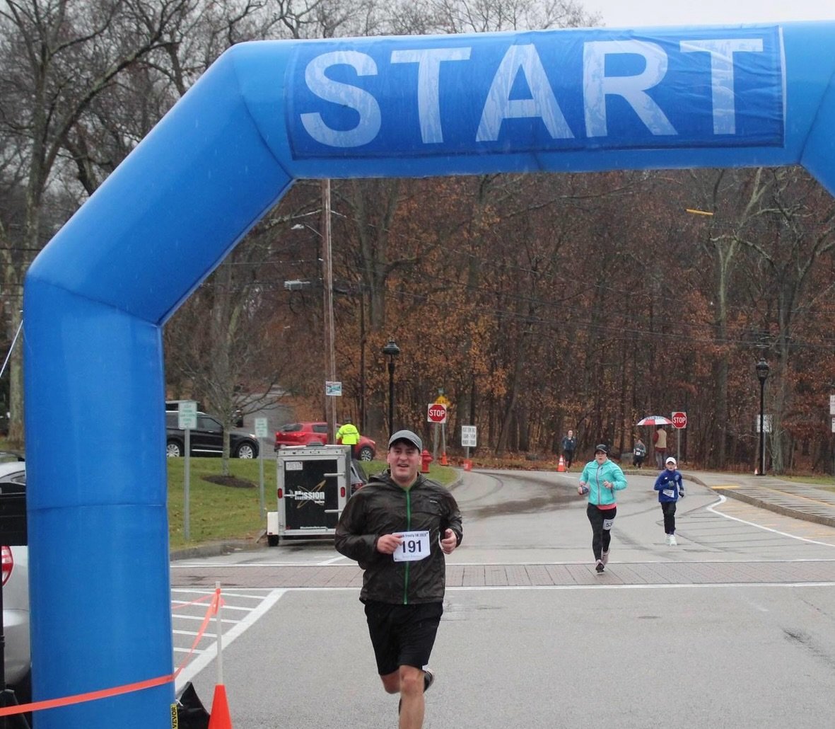 Meet Andy! 👋🏼 

This year, Andy is taking on the Boston Marathon to support Cocotree Kids and the children we serve across Massachusetts! 

What drew Andy to Cocotree Kids? The same thing that inspires so many in our community &ndash; neighbors hel