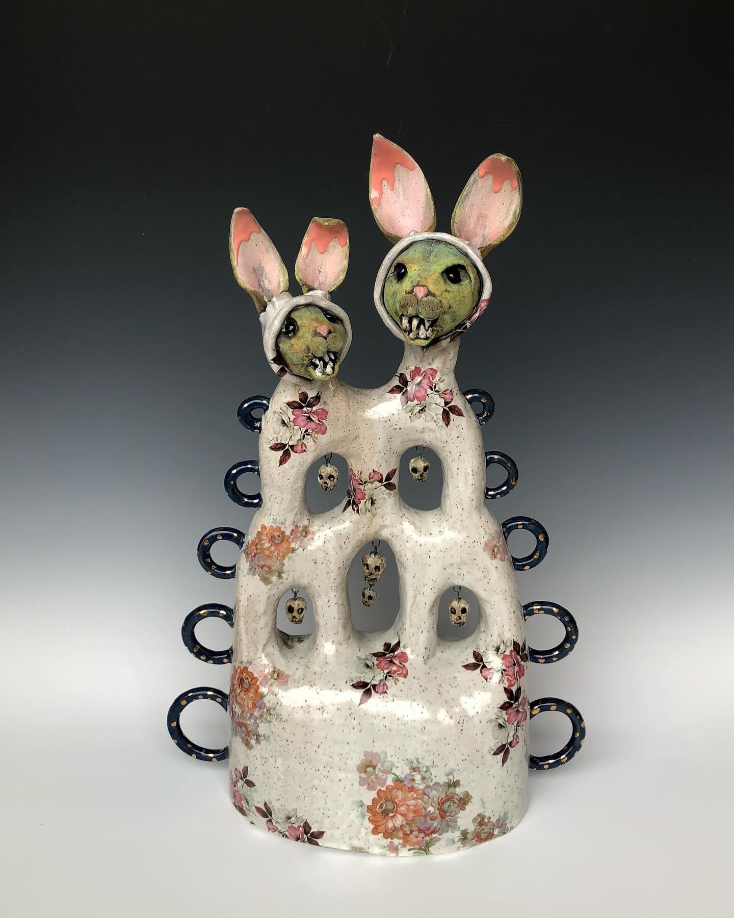 Some more monsters&hellip;. Scroll to see them all.  I hope to see you at this year&rsquo;s Pottery tour! 
#northernilpotterytour #windycityceramics #clay #ceramics #pottery