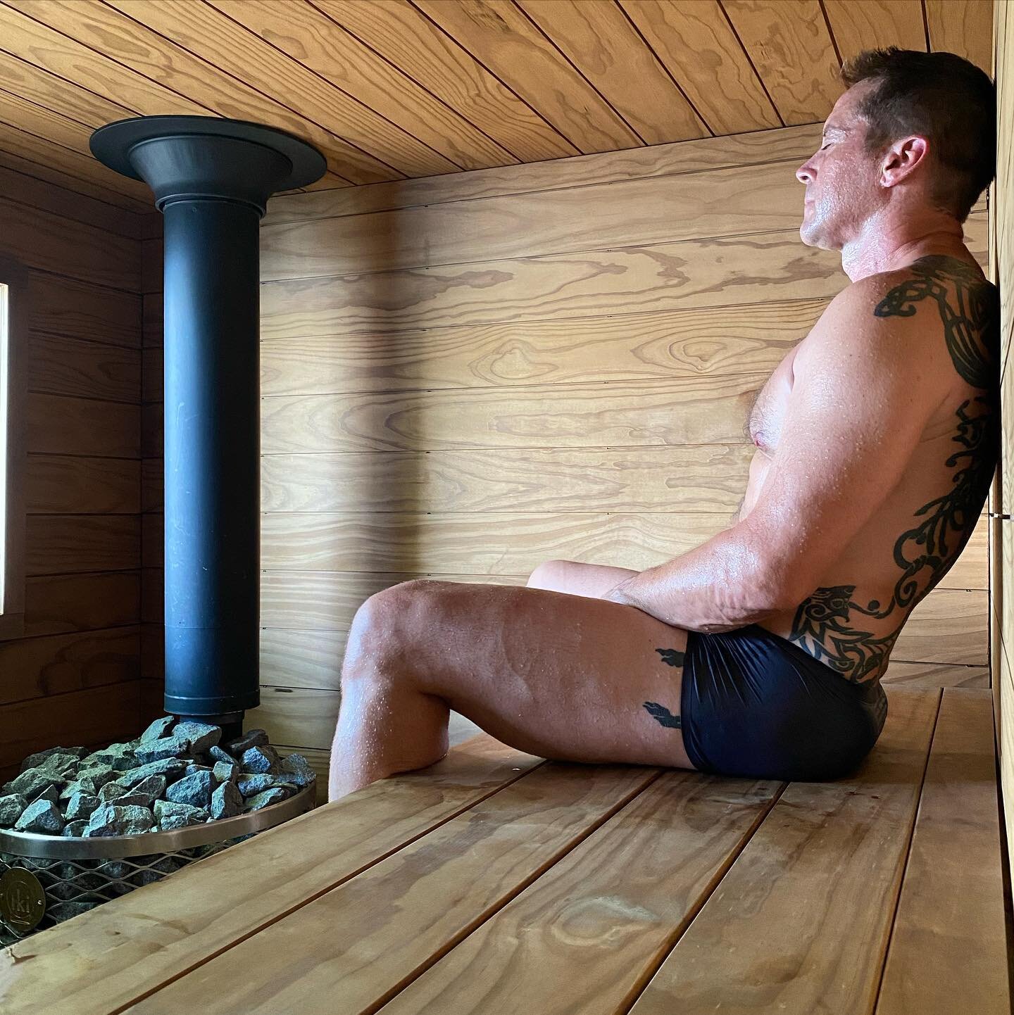 A sanctuary for dreaming your dreams. 
#bisonhut 
#traditionalsauna 
#woodfiredsauna 
#customsauna
#privatesanctuary 
#aplaceofmyown