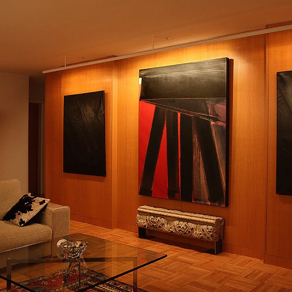 modulightor-custom-linear-art-lighting-wall-washer.jpg