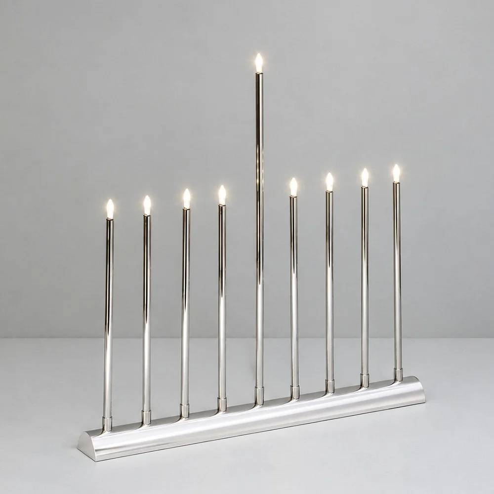 modernist-designer-menorah-moduliightor.jpg