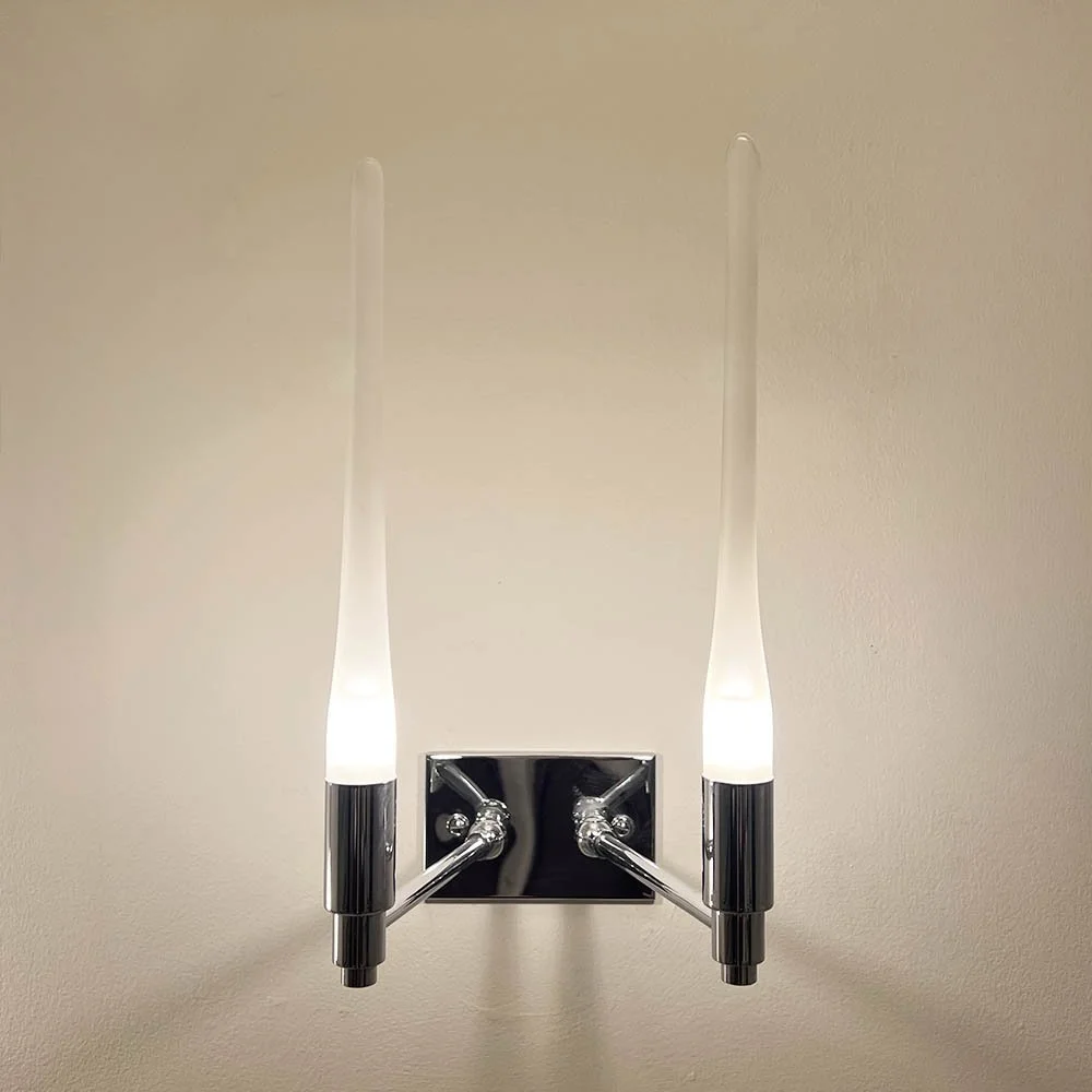 designer-glass-wall-sconce-Fiammina-2-modulightor.jpg