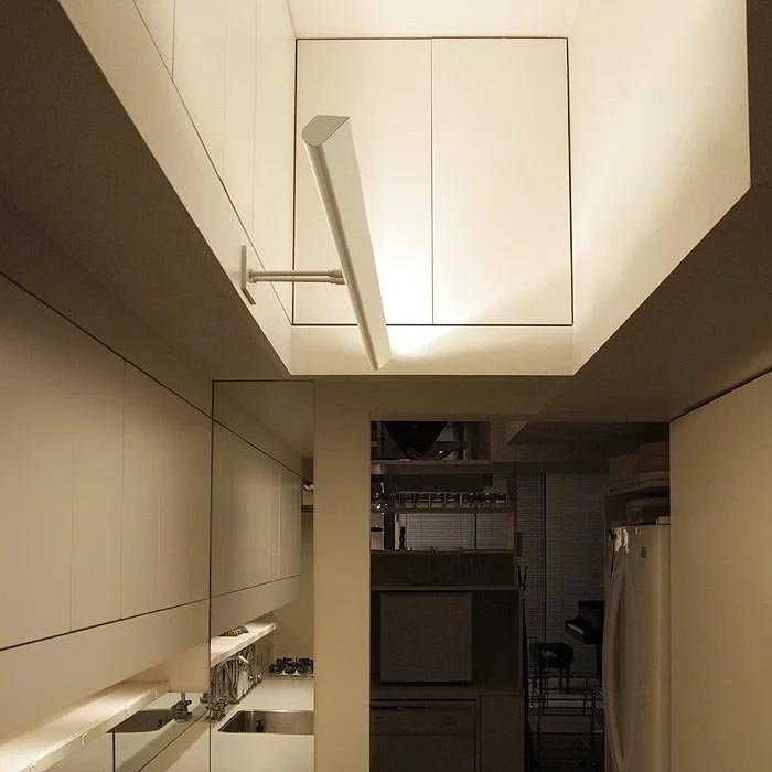 white Modern up light sconce