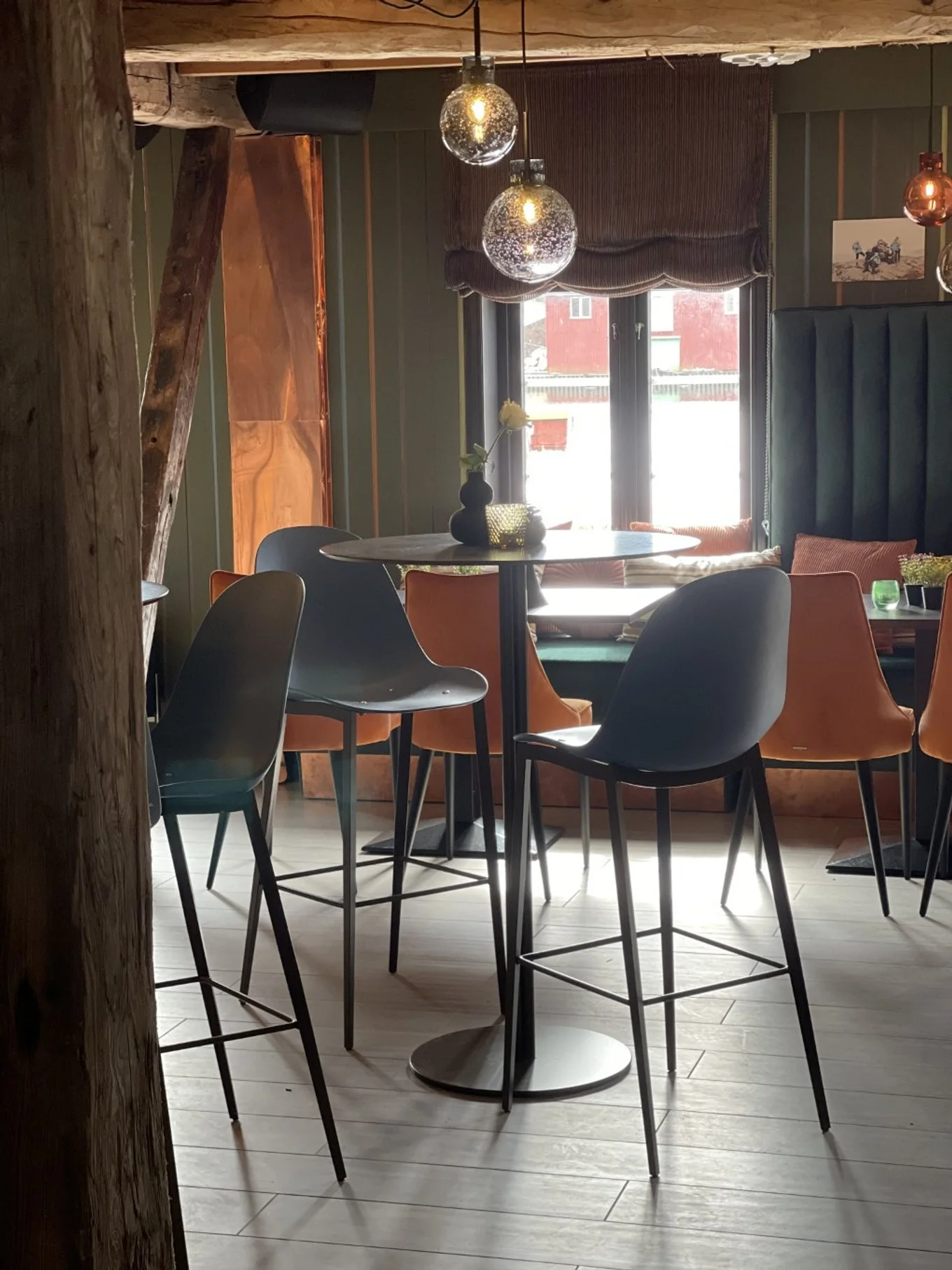 2024-04-12 13.39.08 (Custom).jpg