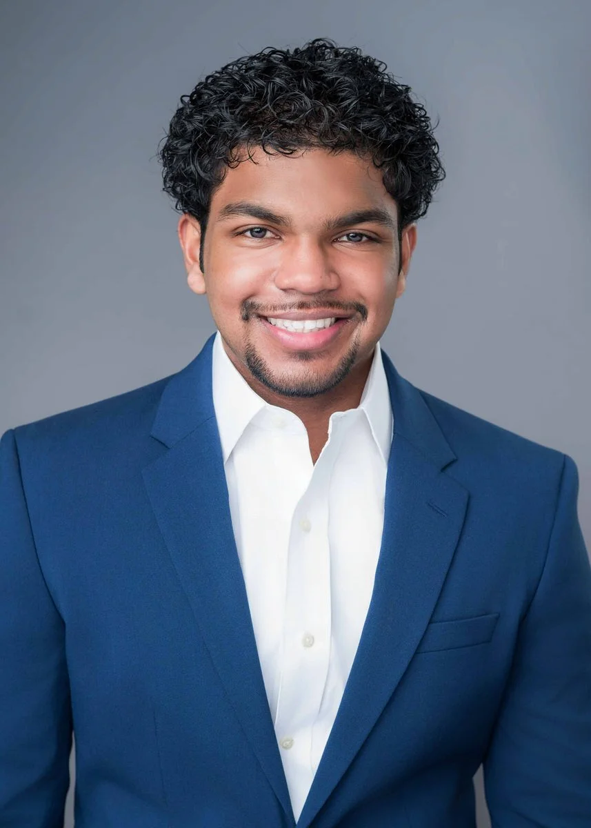 VIRAJ BANSAL  2025_17_SMALL--FINAL.jpg