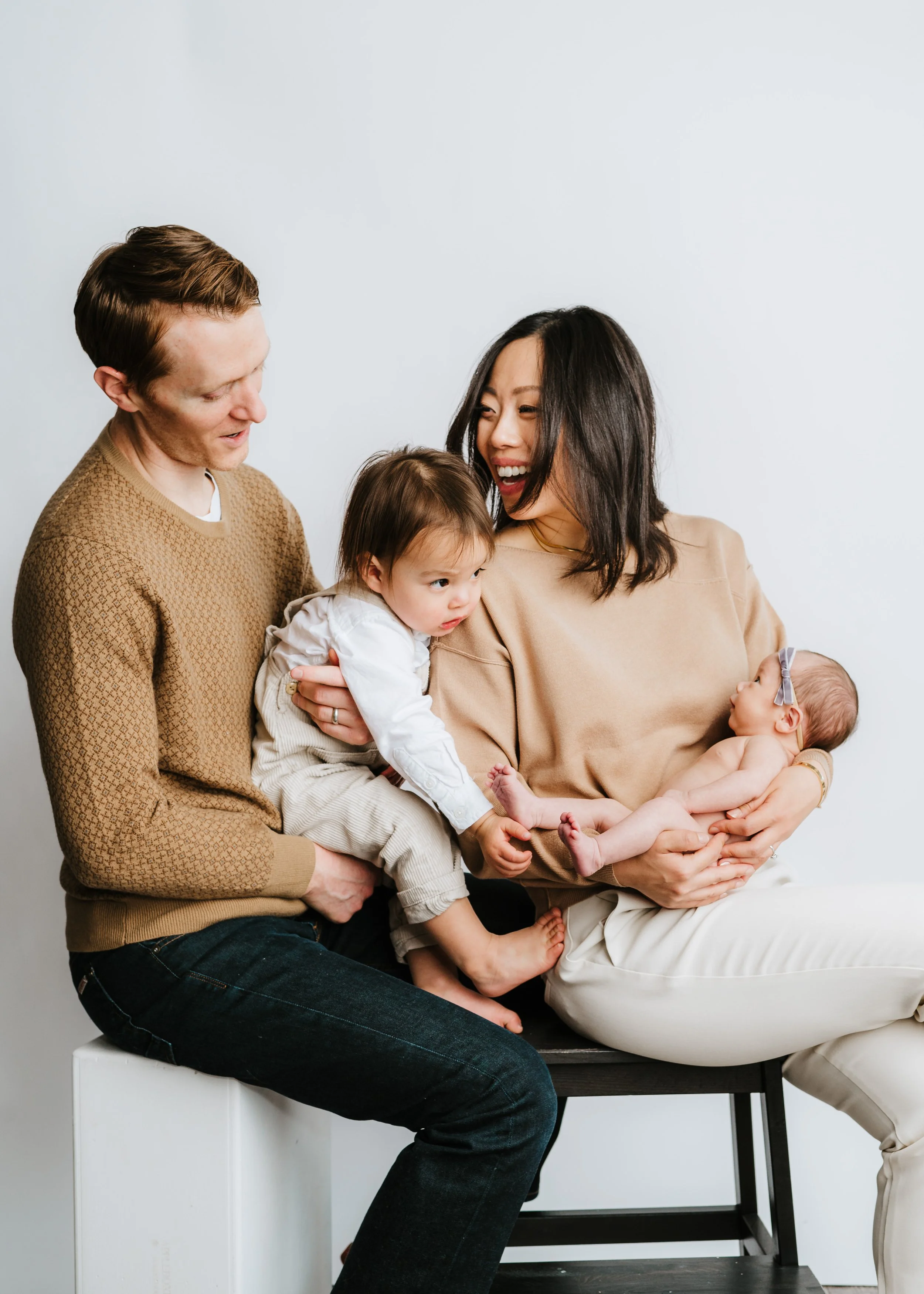 How to make your family pictures  feel natural (and not stiff) | NJ Family photo shoot