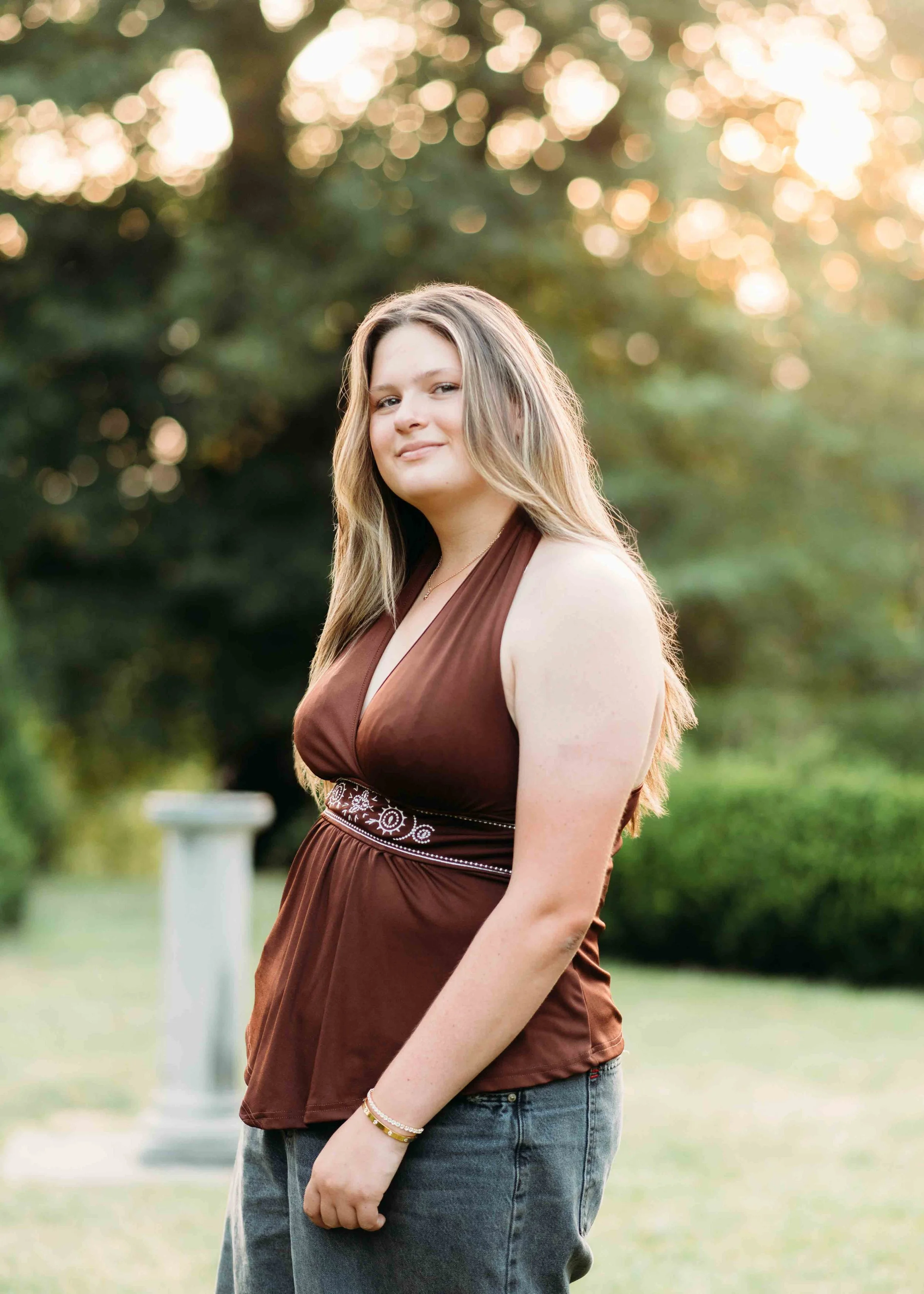 ABBY DALTON SENIOR SESSION 2025_52-SMALL.jpg