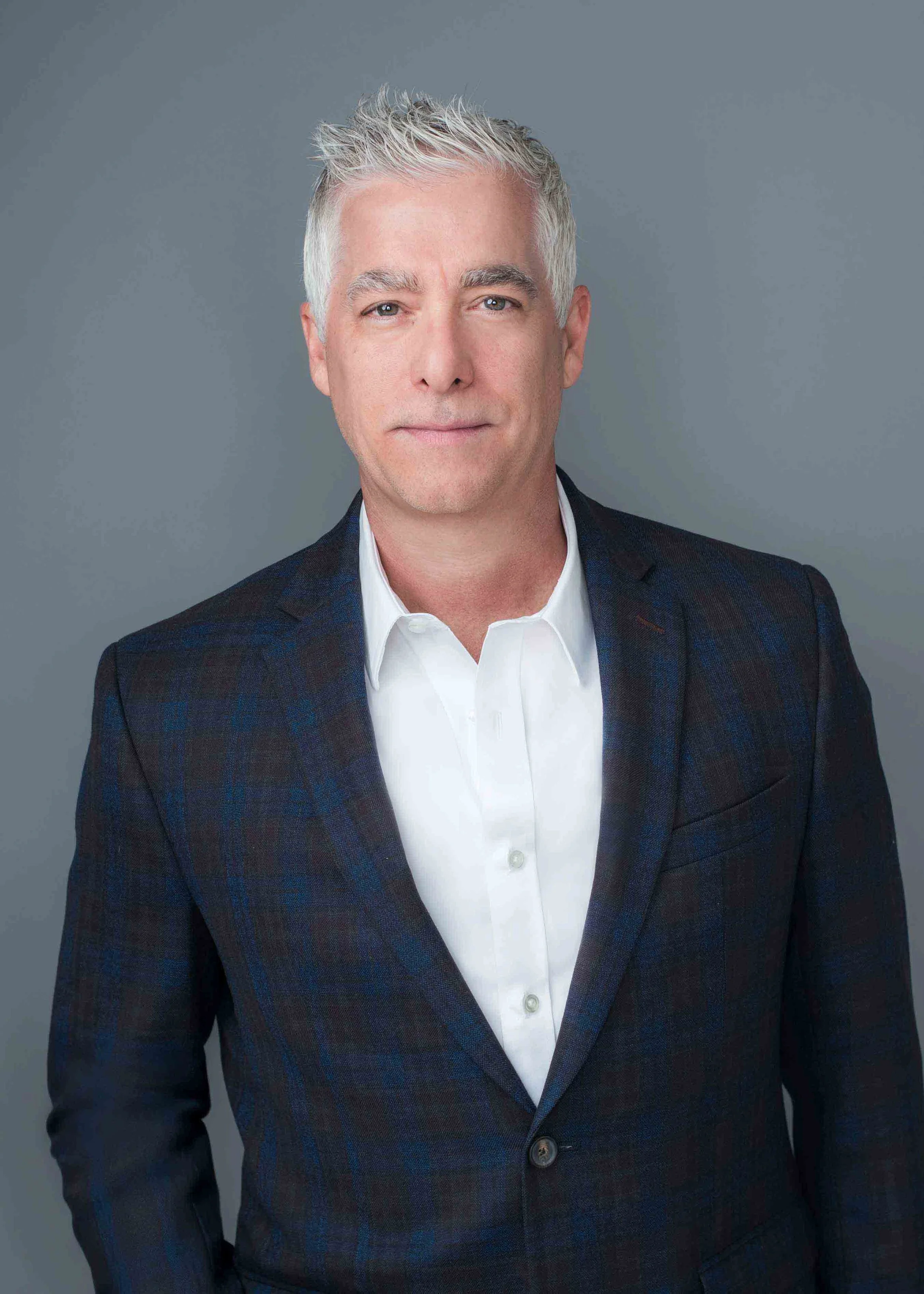 BERGEN COUNTY HEADSHOT-1.jpg