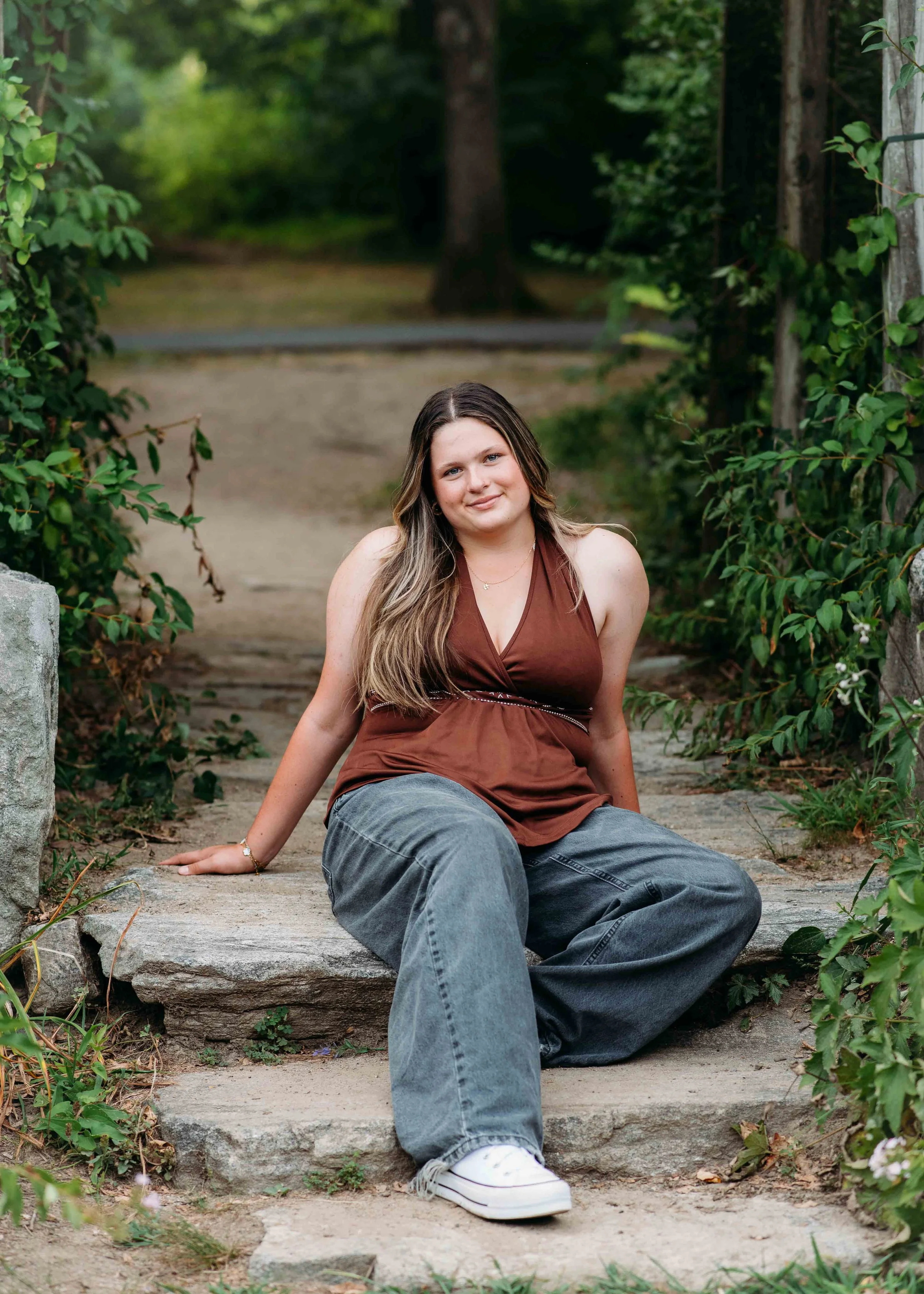ABBY DALTON SENIOR SESSION 2025_22-SMALL.jpg
