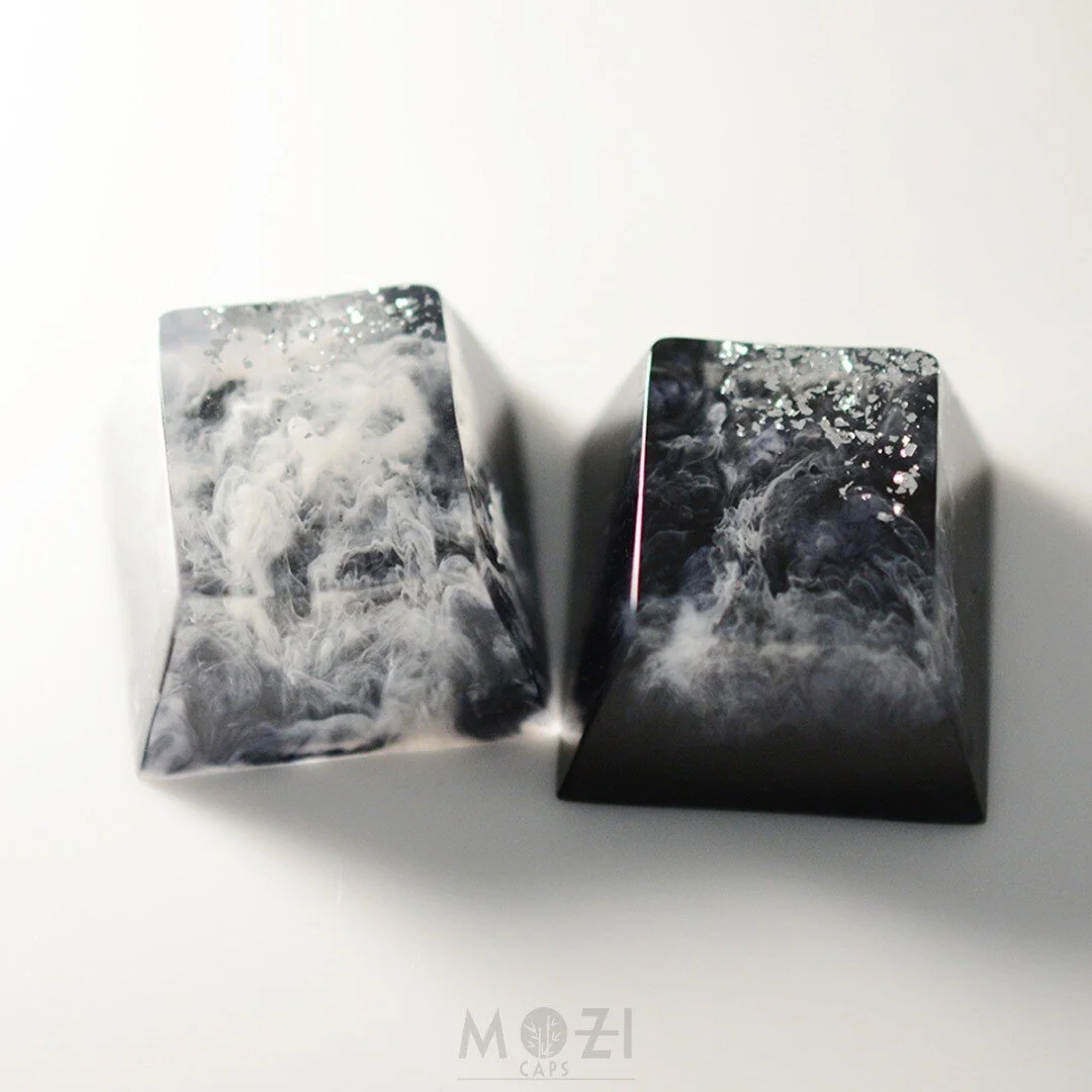 Ophrys raffle sale opens now!

https://www.mozicaps.com/raffle

#artisankeycap #customkeycap #keycaps #cherrykeycaps #mechanicalkeyboard #keeb #artisan #resinart #resin #diy #handmade #gamer #gaming #gamersetup #gamingkeyboard #instagaming #pcgaming 