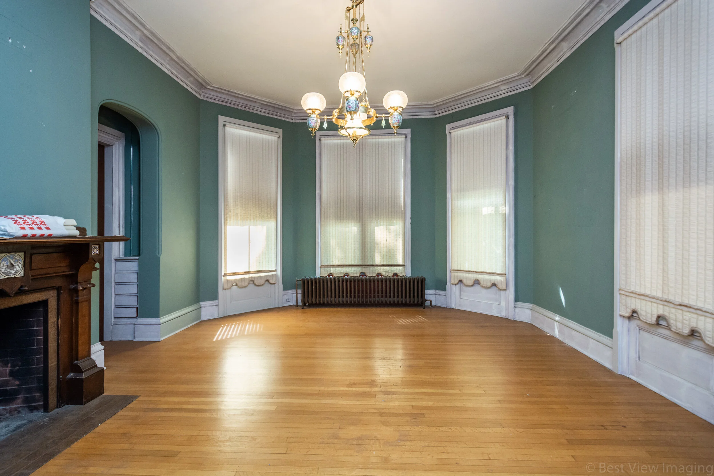 07 Living Room-02.jpg