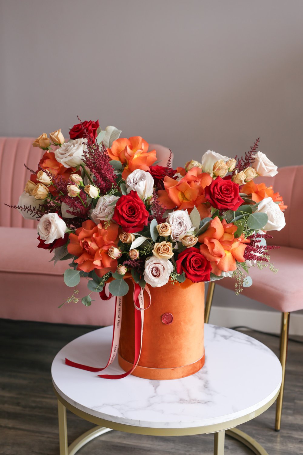 Modern & Traditional Flower Arrangements, Flower Bouquets. Same day delivery  or Pick up.
