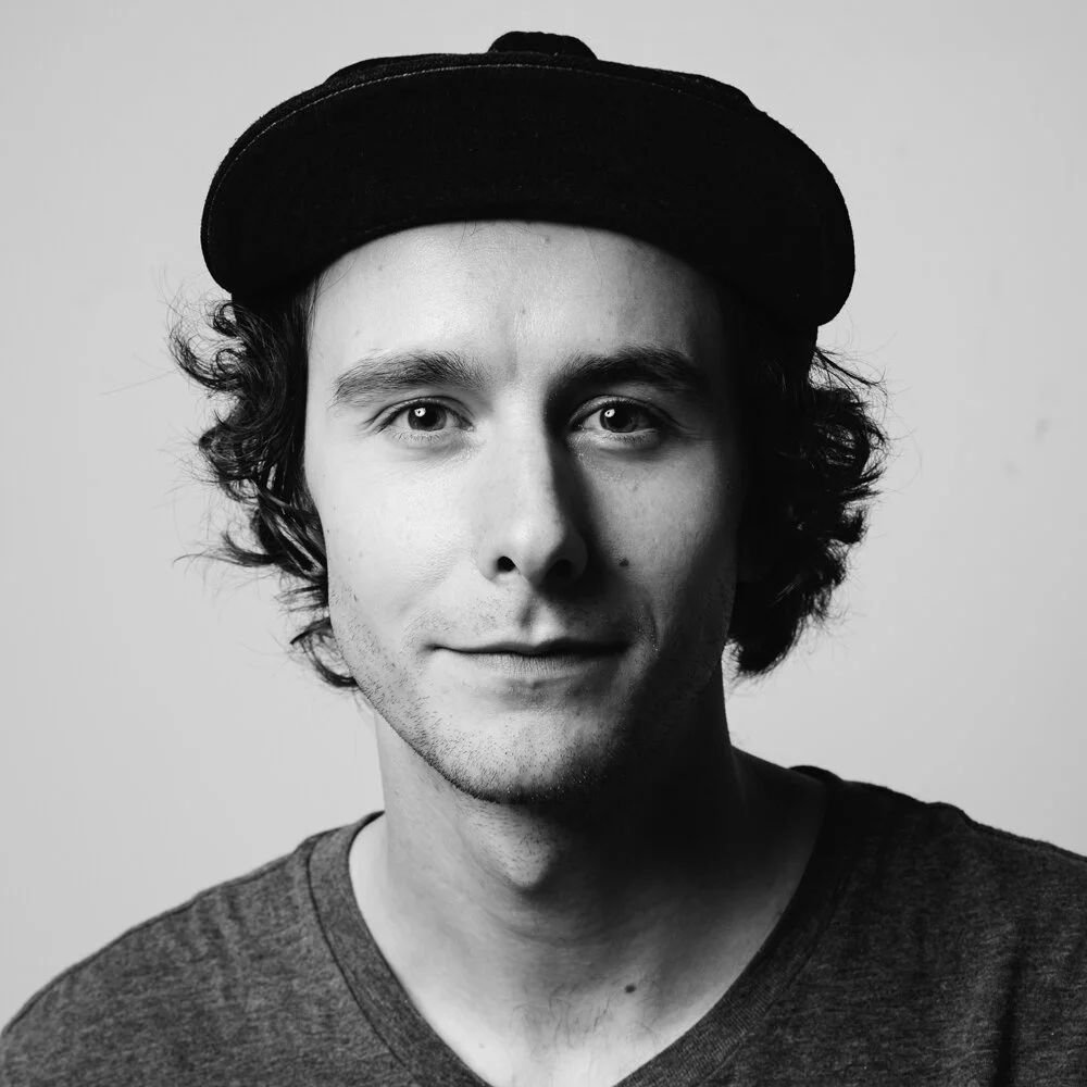Derek_Portrait.samll.jpg