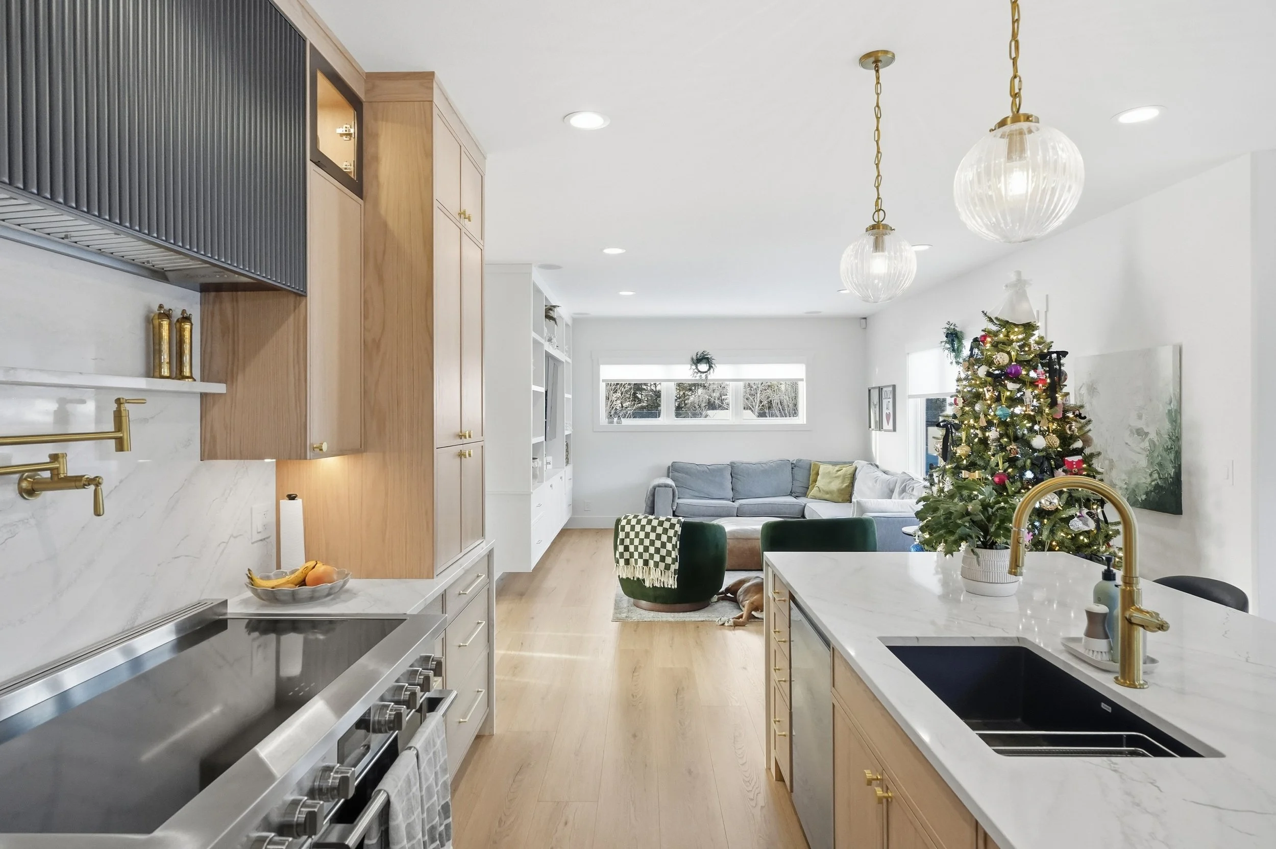 16-398 Atton Crescent - Spruce Homes-16.jpg