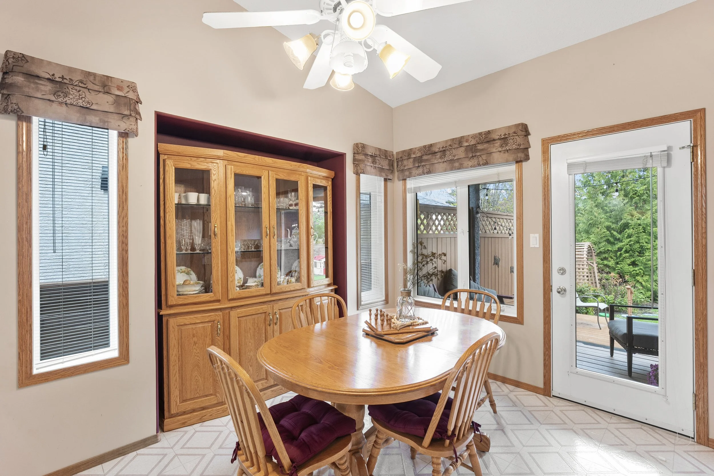 10-314 Blackshire Crescent - Spruce Homes-24.jpg