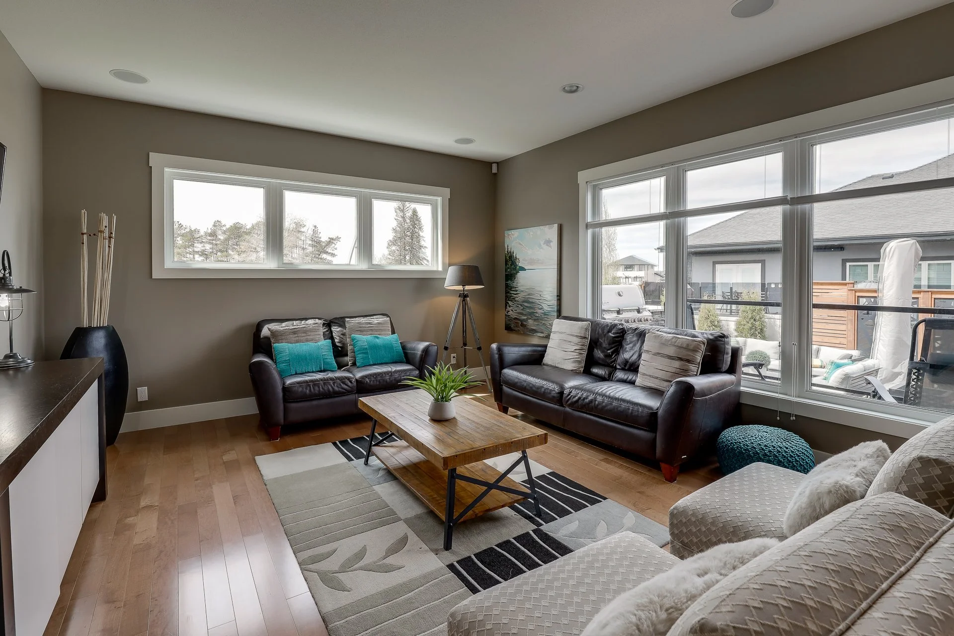 08-398 Atton Crescent-08.jpg