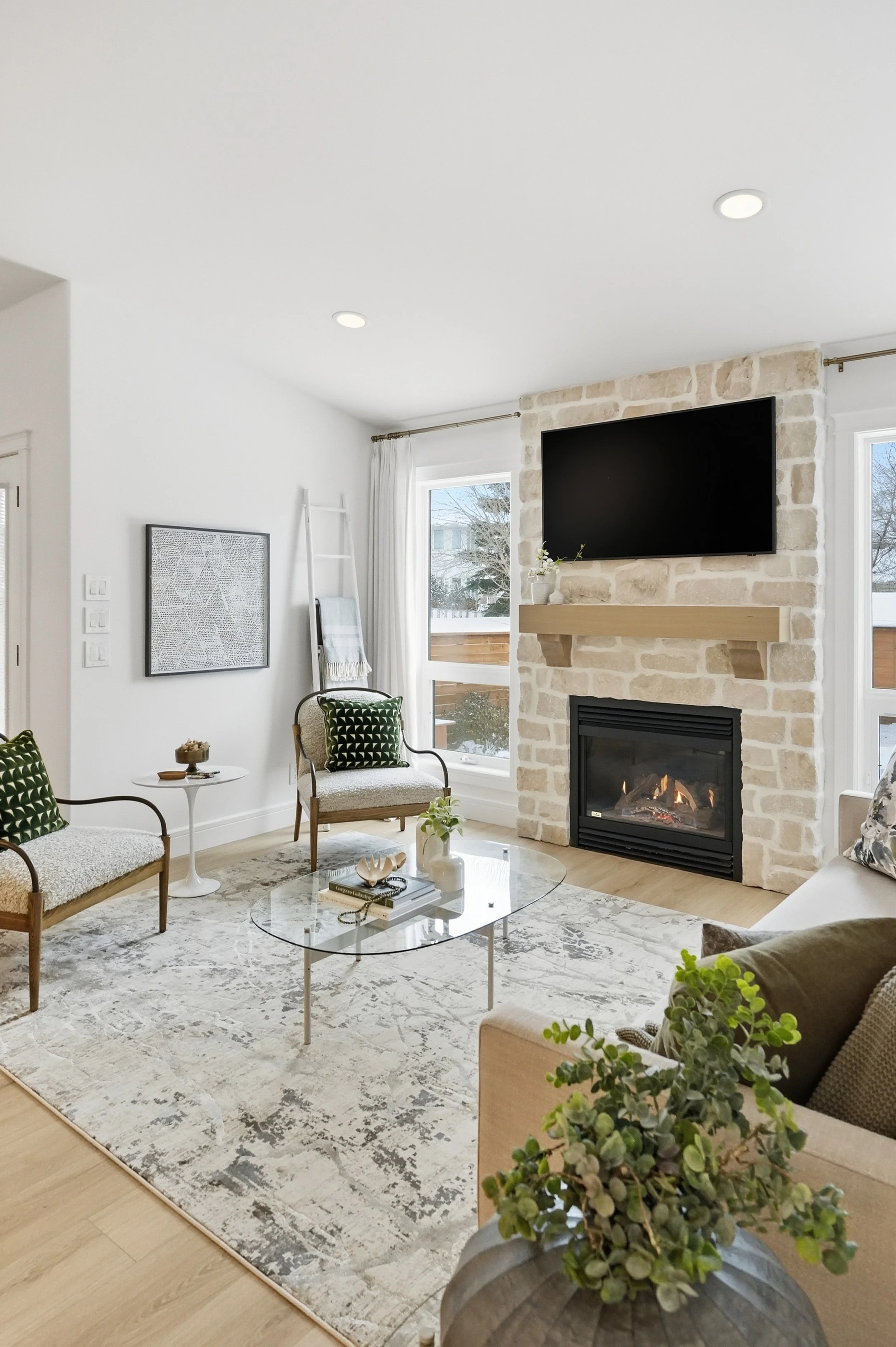 03-314 Blackshire Crescent (Complete) - Spruce Homes-09.jpg