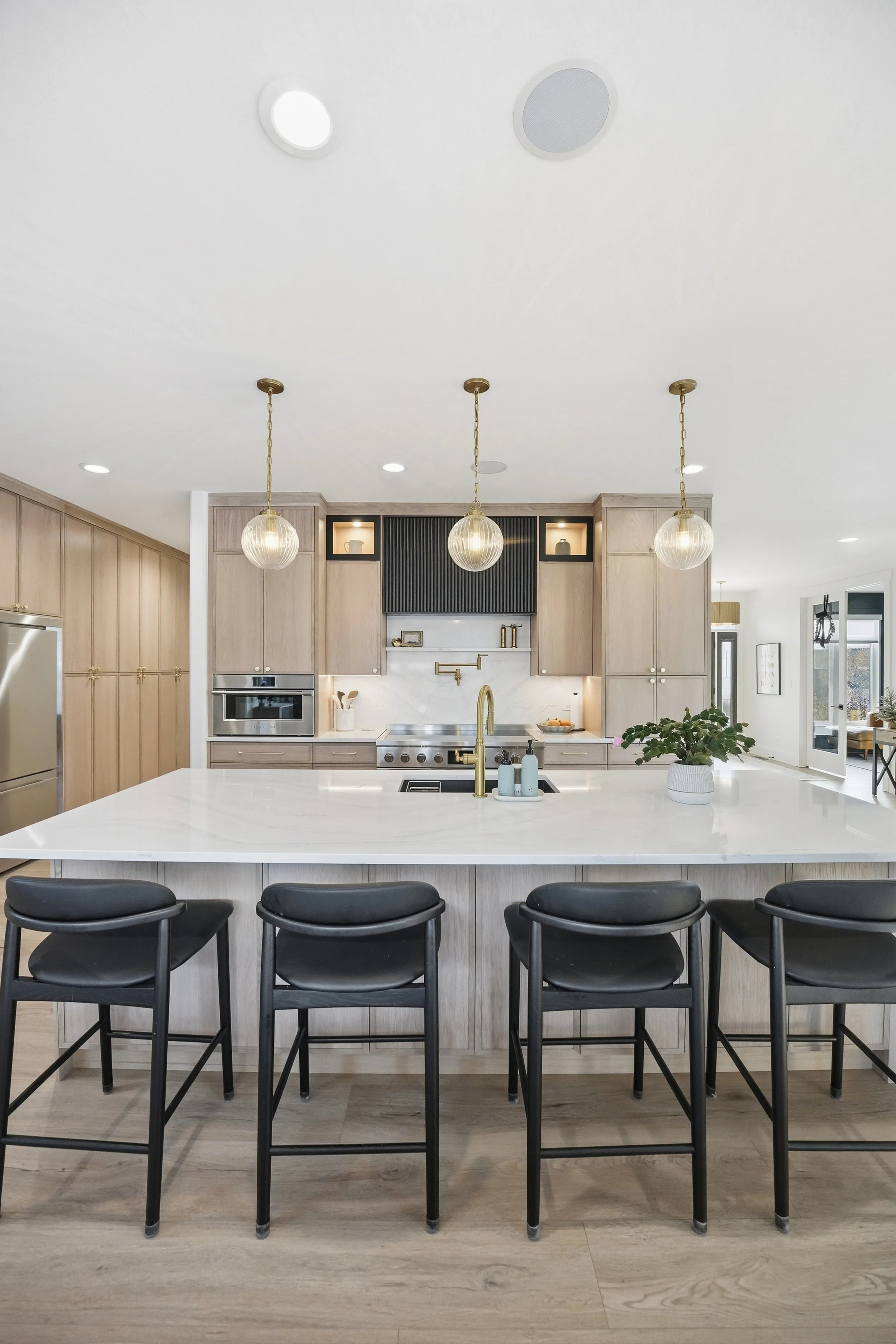 17-398 Atton Crescent - Spruce Homes-17.jpg