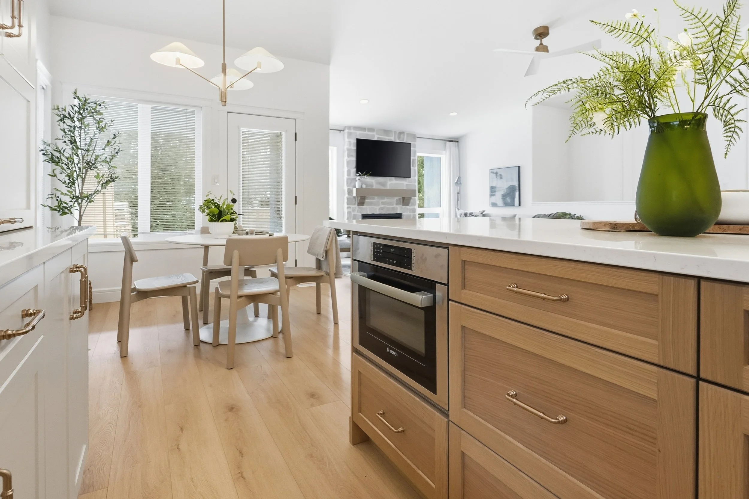 12-314 Blackshire Crescent (Complete) - Spruce Homes-33.jpg