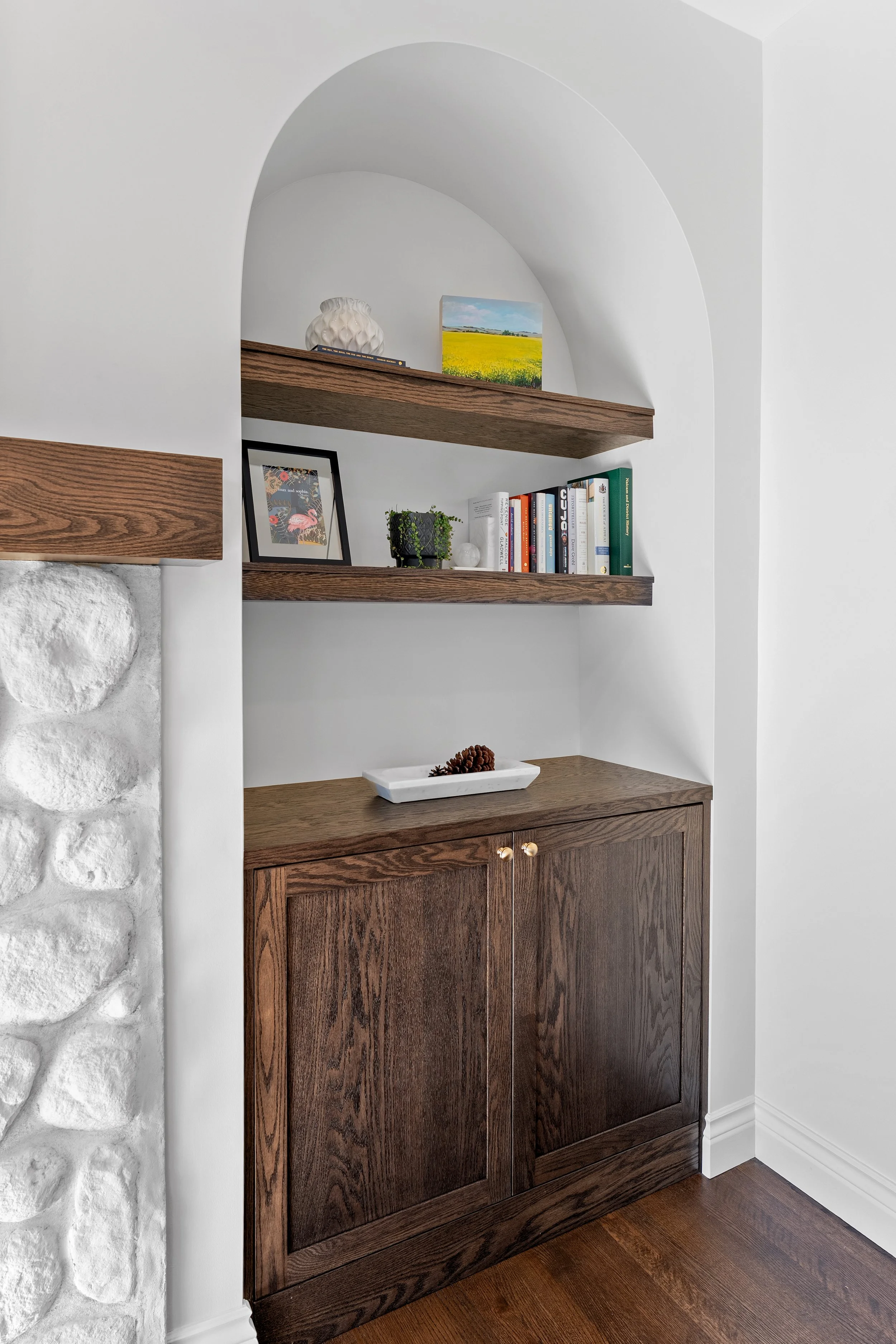 07-302 Collins Crescent - Spruce Homes (Final)-19.jpg