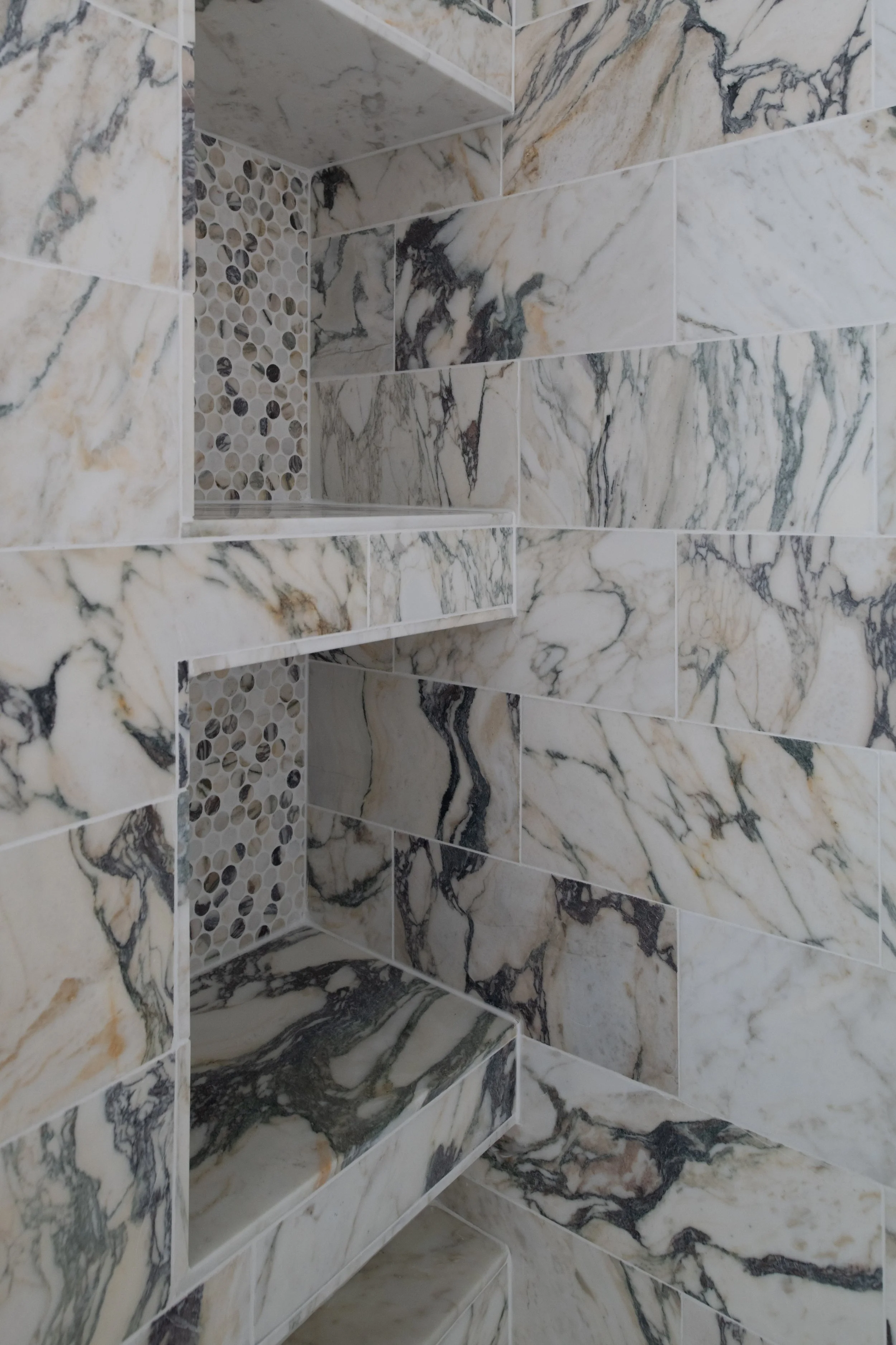 JF_Middle Bluff Pl_Bathroom-4.jpeg