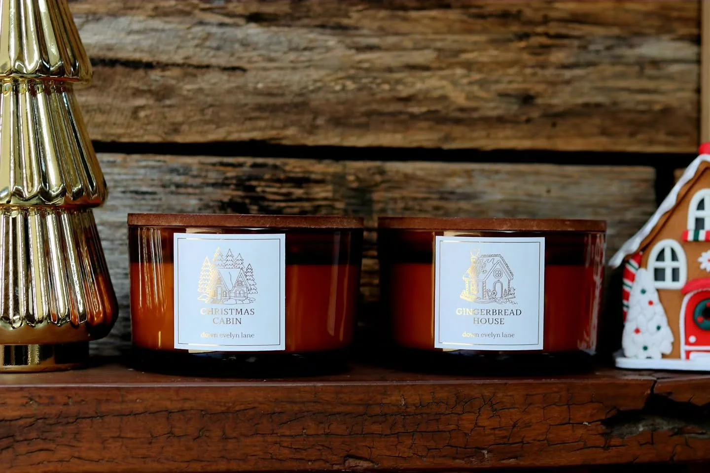 🎅 GIVEAWAY 🎅 

WIN - 
1 x 550ml Christmas Cabin Candle
1 x 550ml Gingerbread House Candle 

How to enter -
Like this post 
Follow @downevelynlane
Tag your friends in the comments. The more friends you tag the better chance you have of winning. 

Wi