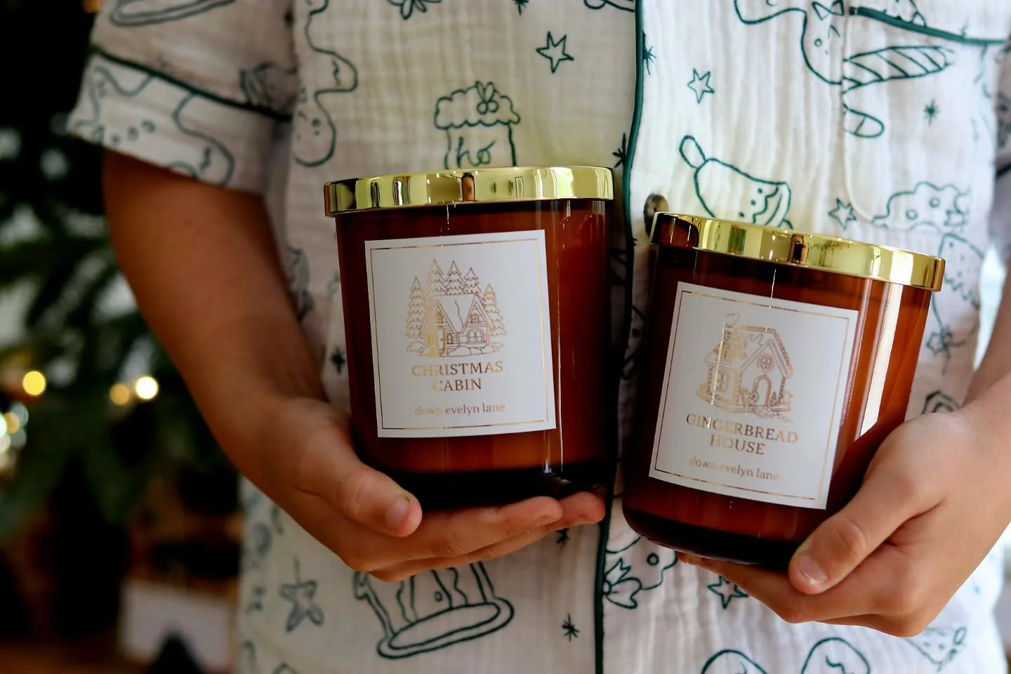 Yarra Valley Locals - PLEASE READ 👇🏼
I have 1 Gingerbread Candle &amp; 1 Christmas Candle left in stock and I&rsquo;d love to gift them to someone local who could use a little extra Christmas cheer this year. 🎅
If you know a single mum or dad, or 