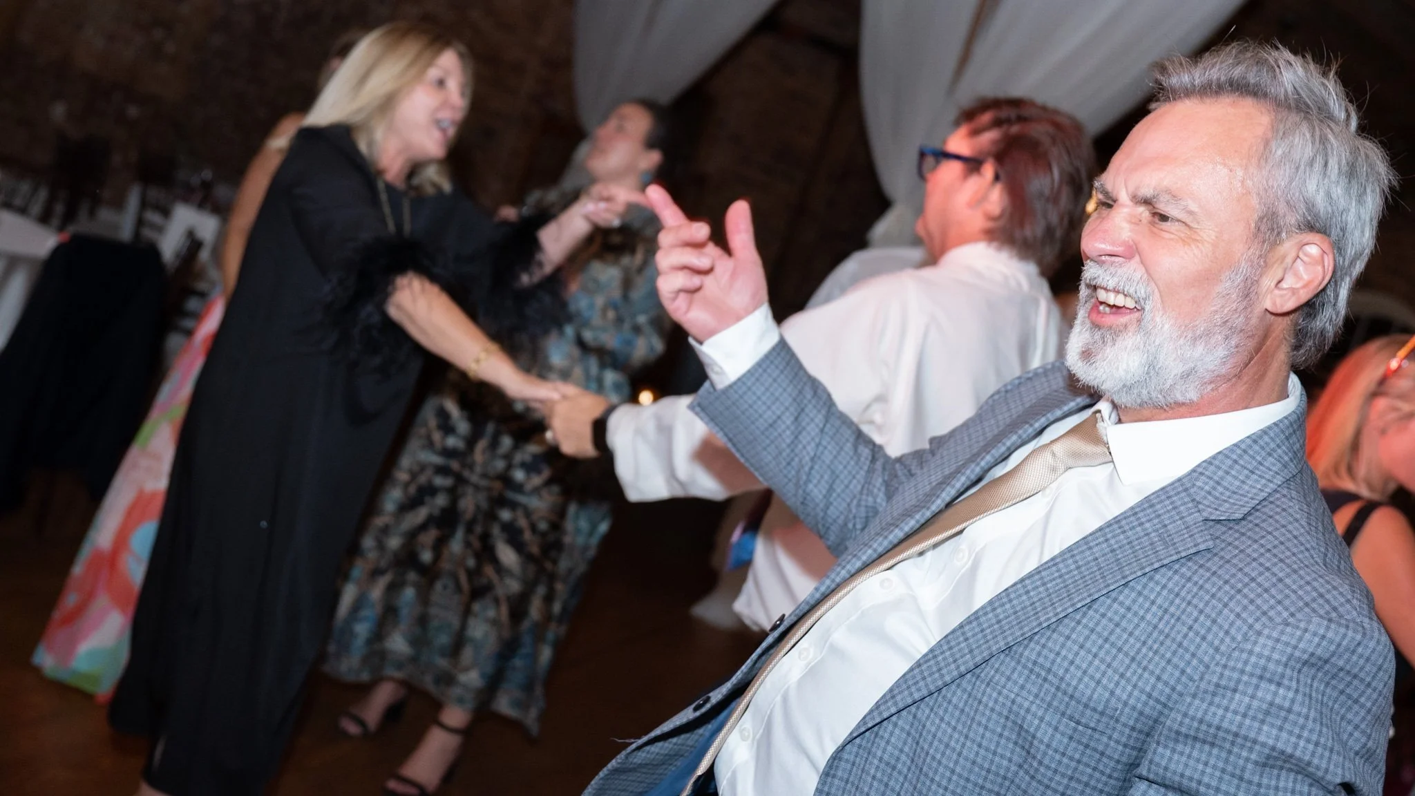 guys on dance floor photography