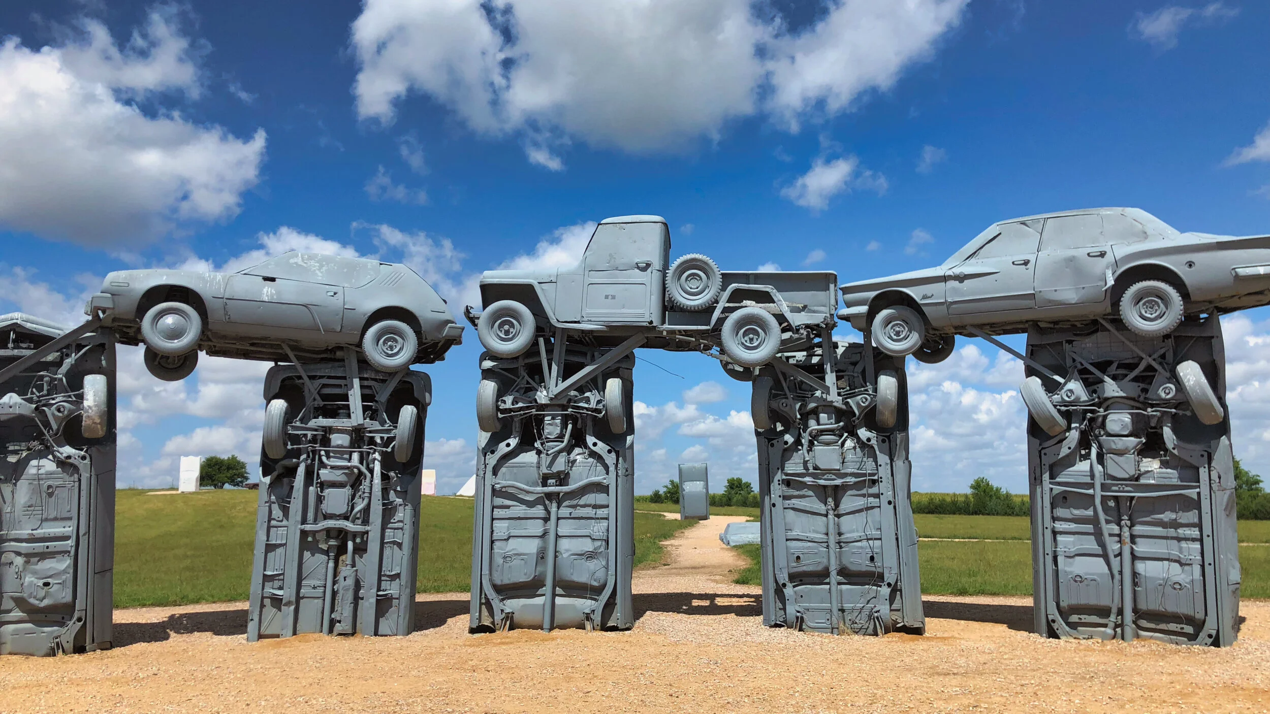 TravelingJules_Carhenge IMG_9375 1.jpeg