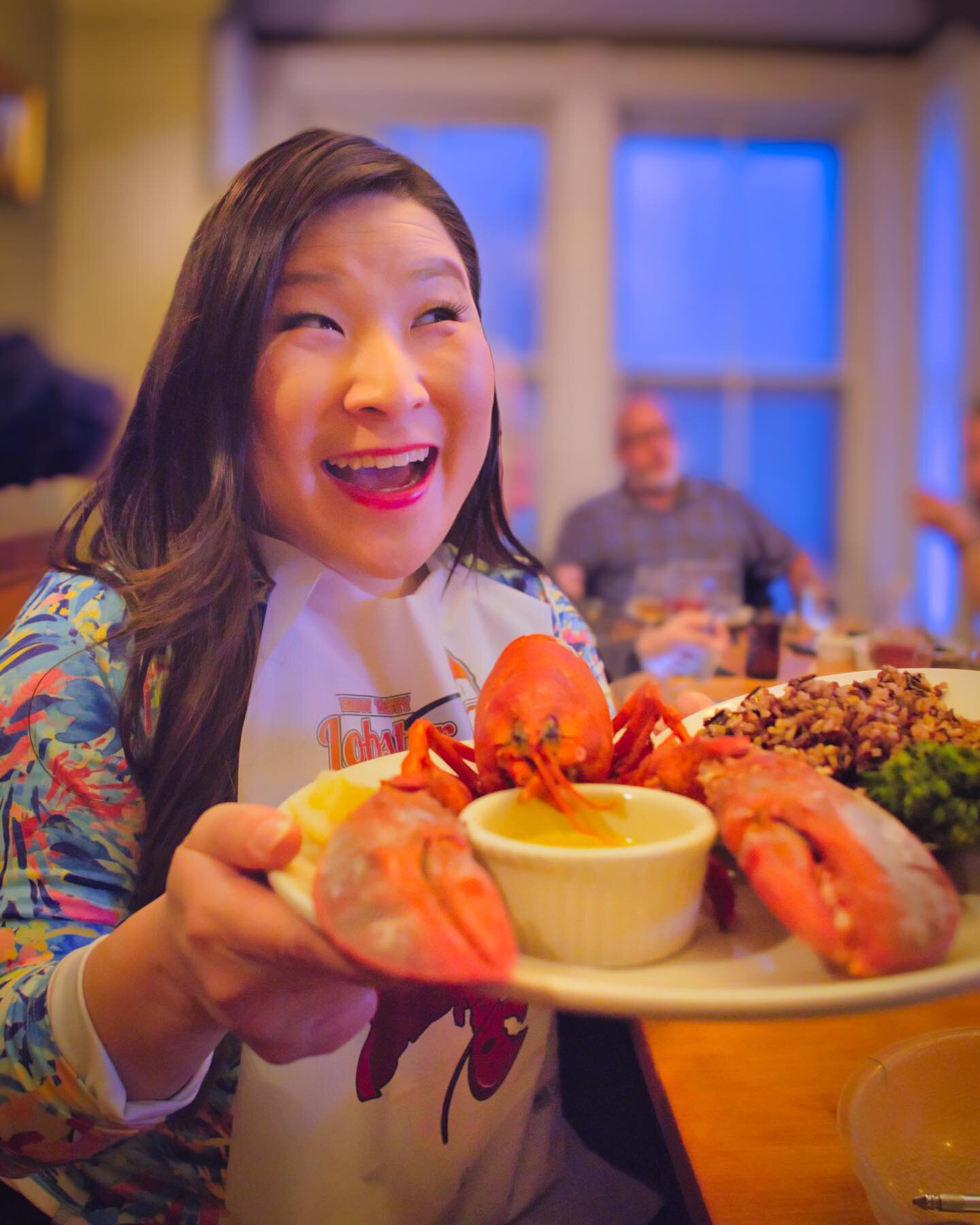 Lucky me!  Made it to MAINE and got to try lots and lotsa lobstah!! 🦞

One special day, I had a lobster immersion:
🦞 Maine Lobster Roll
🦞 Maine Lobster Bisque
🦞 Whole Maine Lobster 
🦞 Maine Lobster Ice Cream 🍦 

YESSSSS--light butter-flavored i