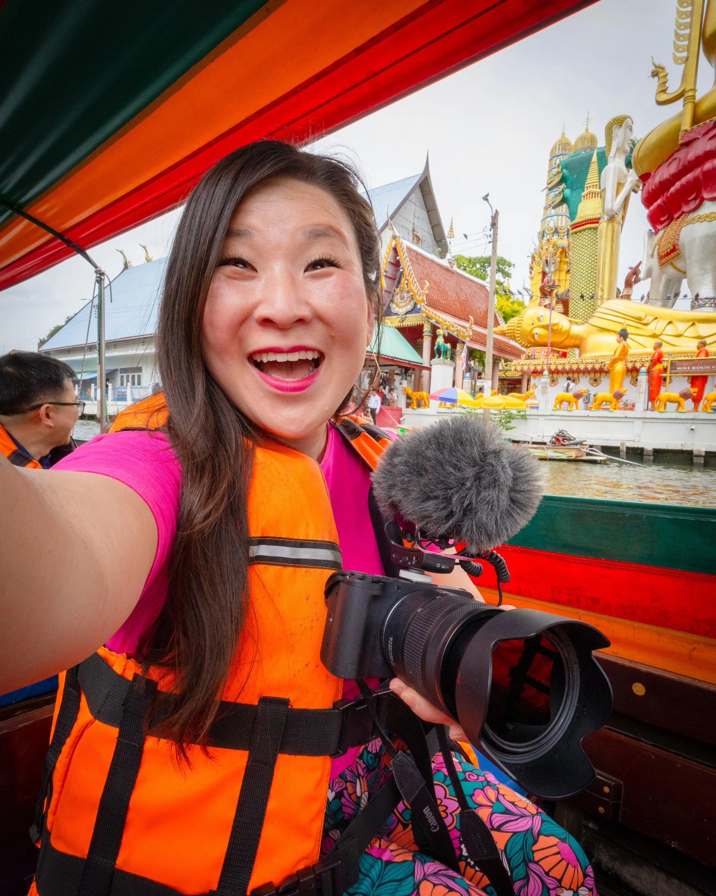 Thailand_Bangkok_Longboat_TravelingJules_IMG_1717.jpg