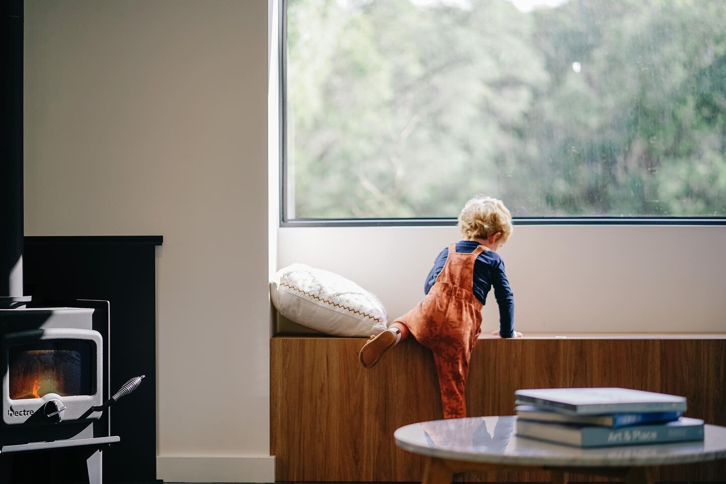 A cabin with enough space inside and out to let the littlest ones in the family roam and be free. 

Don&rsquo;t forget to pack the bike for afternoon rides up to &lsquo;nature play&rsquo; at @houseofcardswine cellar door. But it&rsquo;s also an easy 