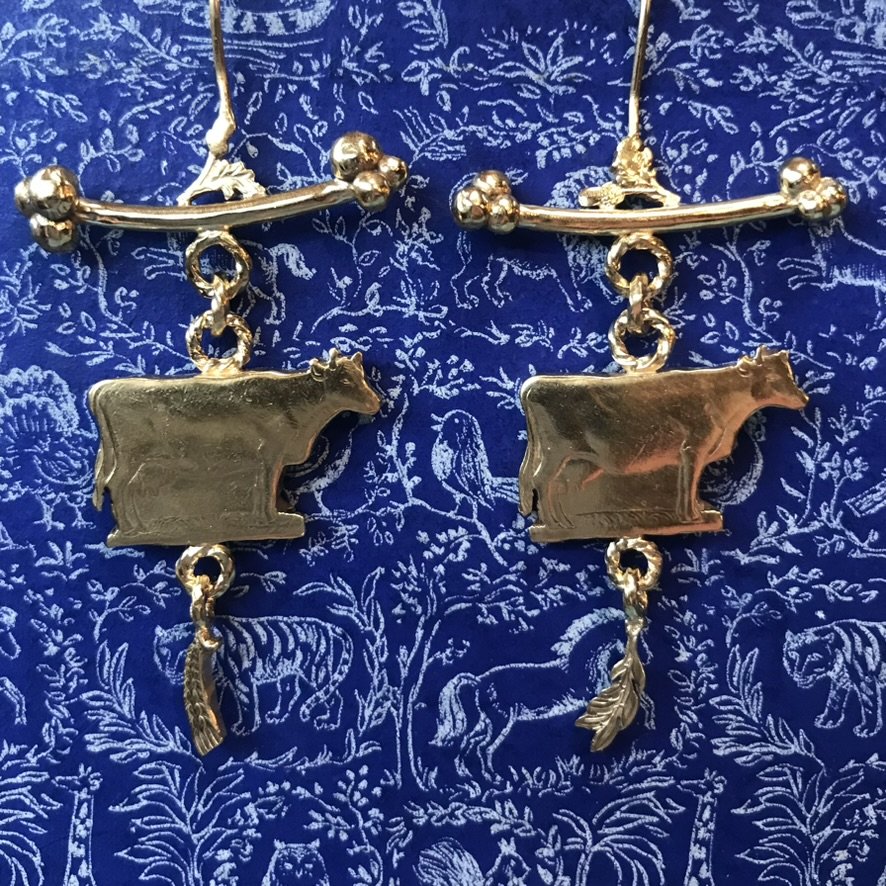 Earrings-Gold-Cow-Bar2.jpeg