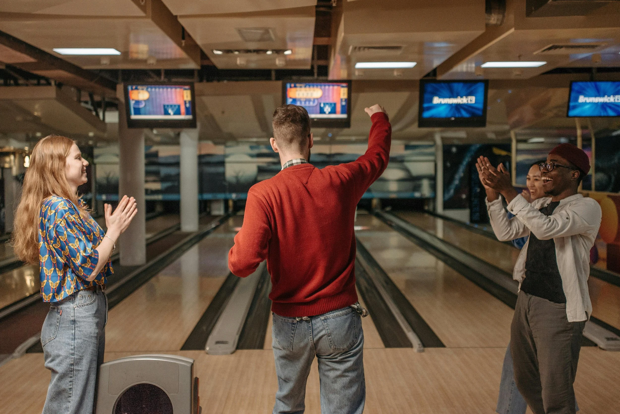 Why Competitive Socialising Is Growing So Fast 