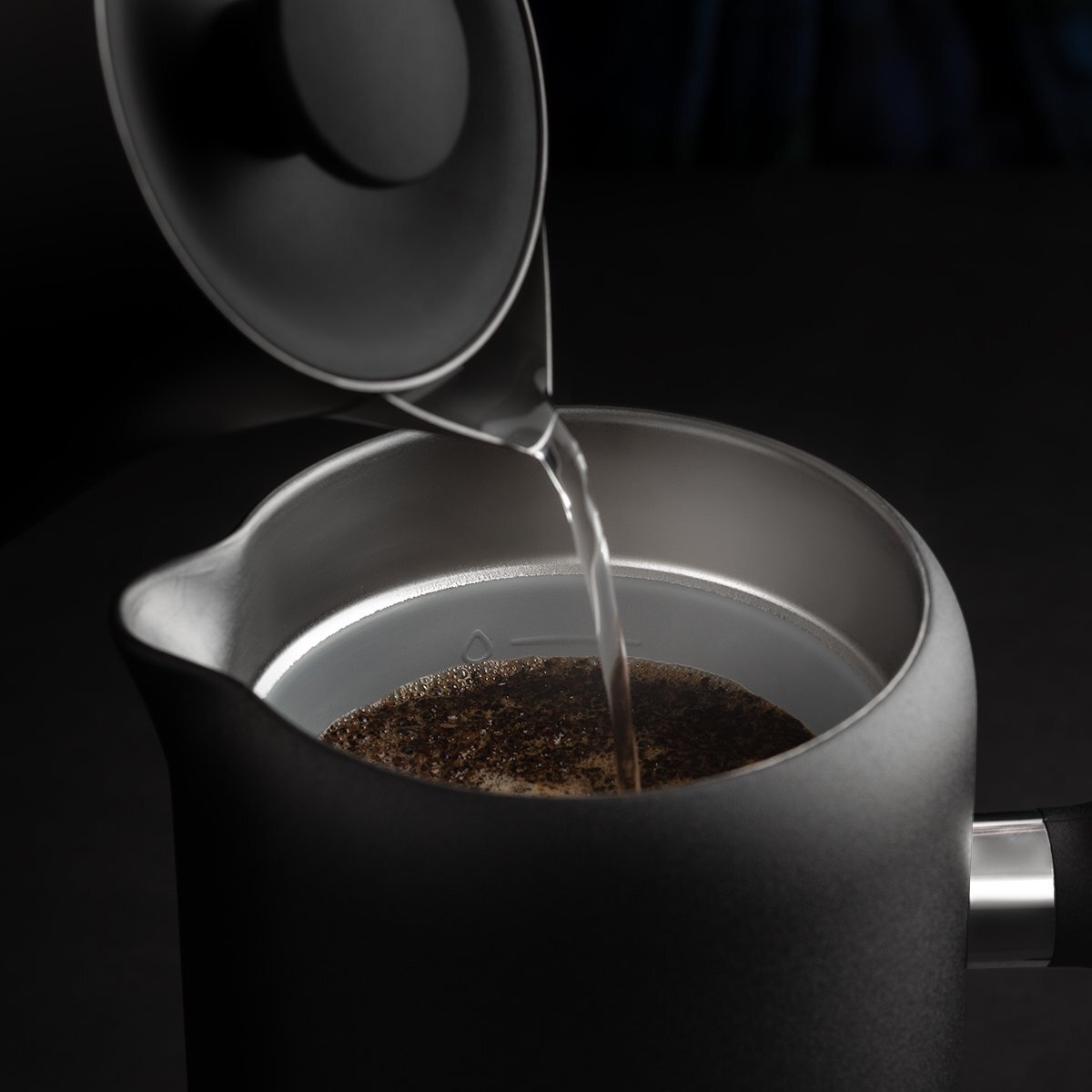 91fae6dab1c4--FrenchPress-EasyToUse-01-60b77f.jpeg