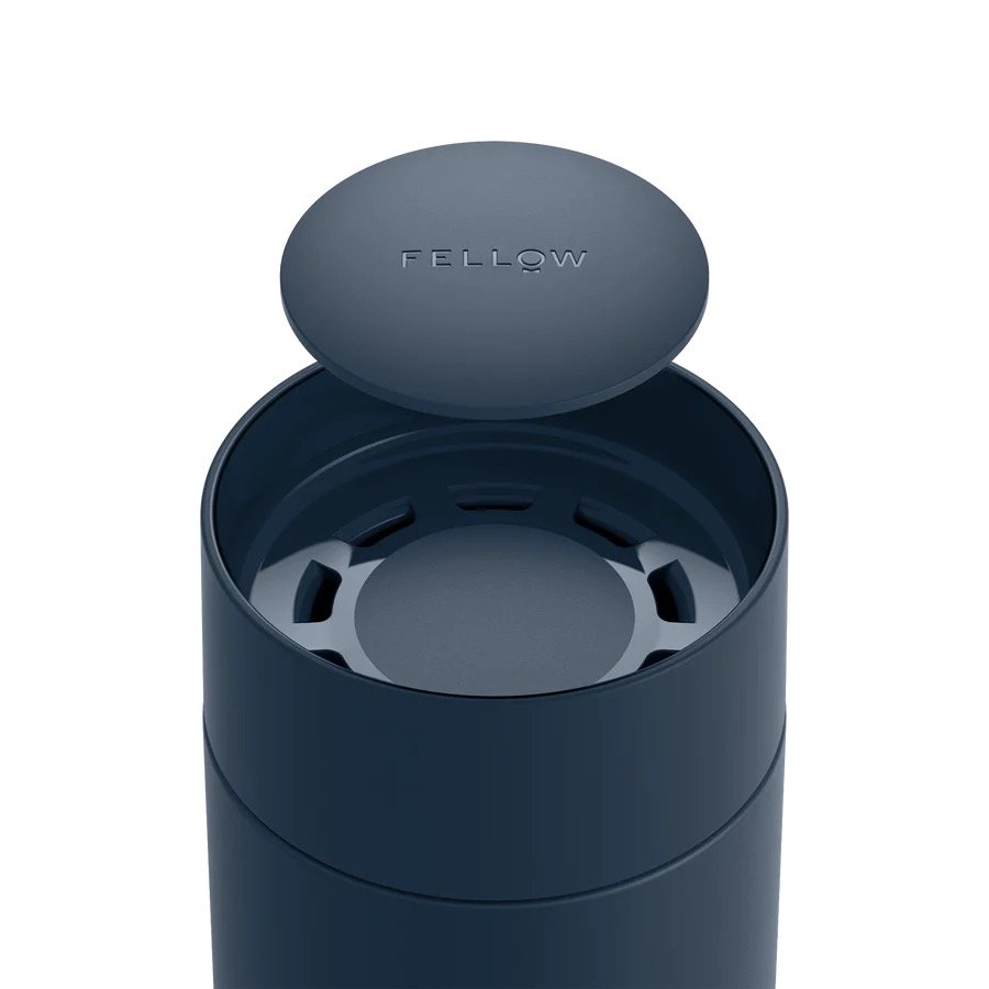 Carter-360-Lid-Stone-Blue-open_900x.jpeg