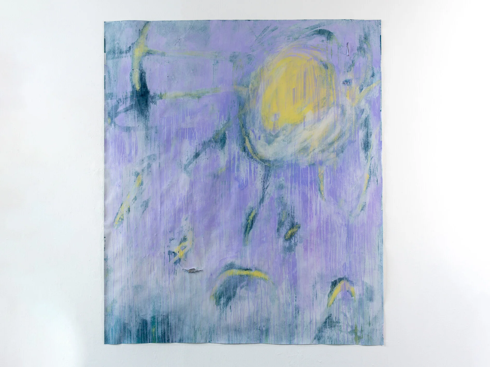 Untitled (Violet)
2020
Acrylic and spray paint on paper
174 × 150 cm