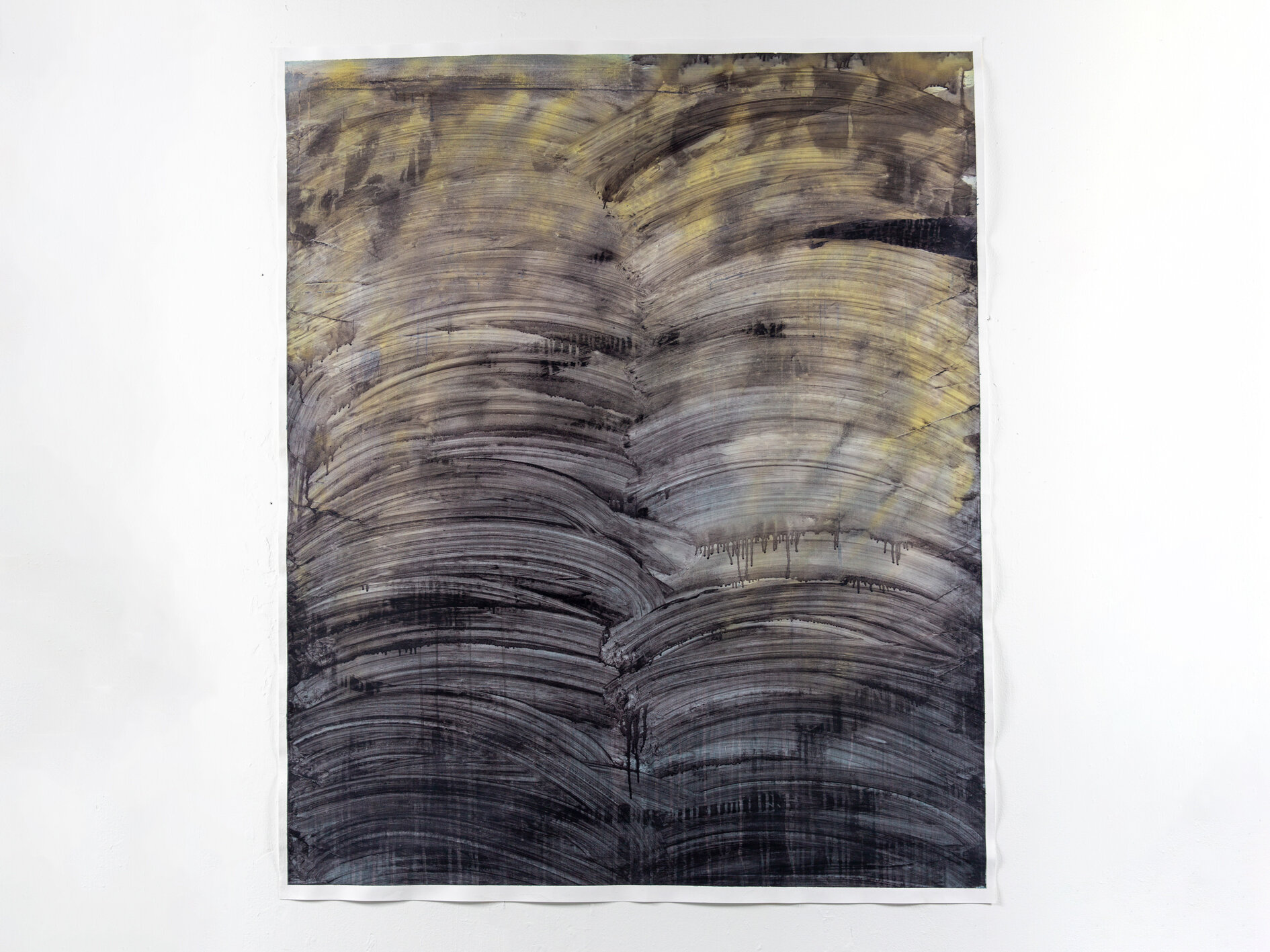 Untitled
2020
Acrylic and spray paint on paper
150 × 124 cm