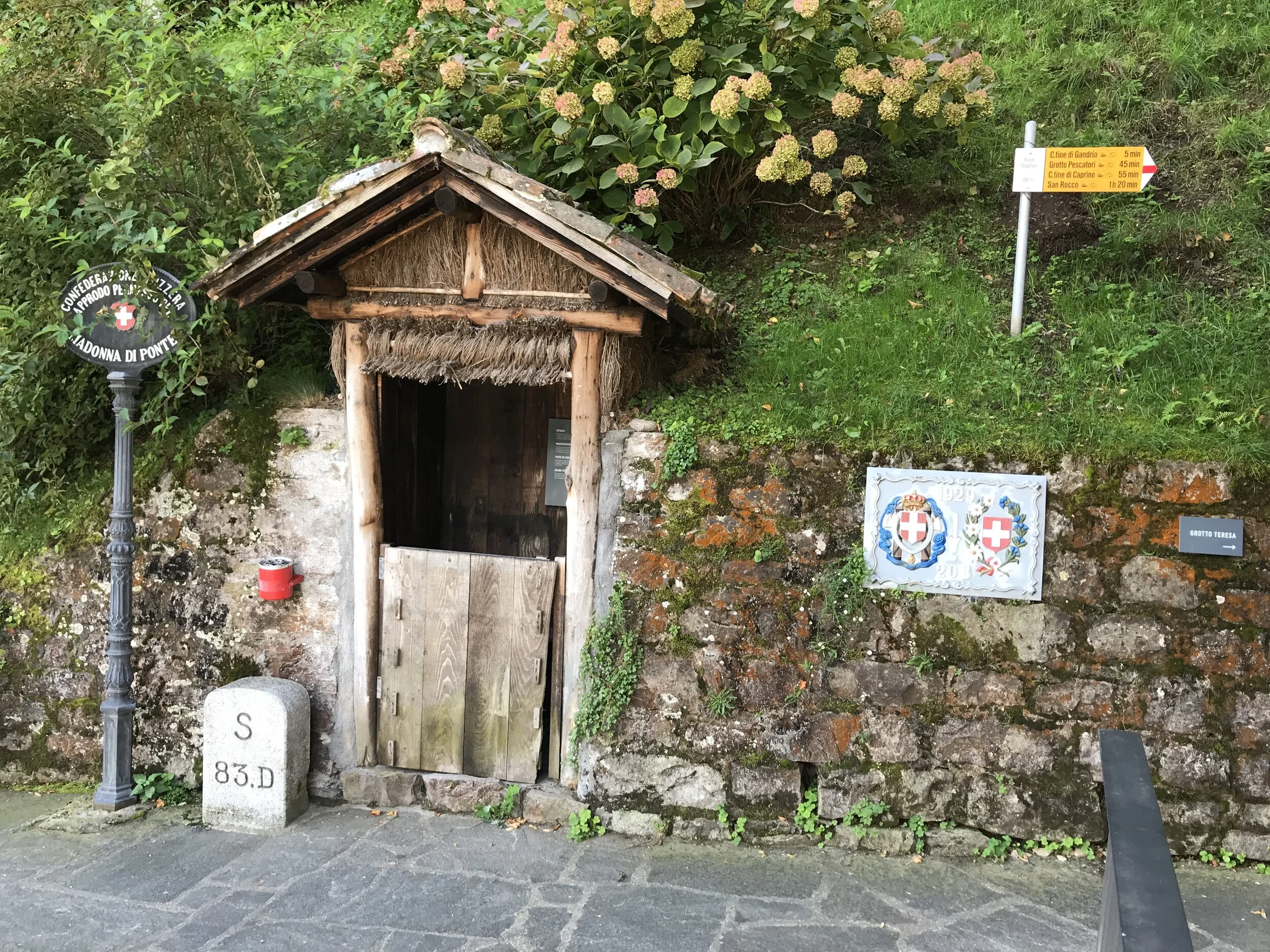 Vaktpost utanför tullmuseet