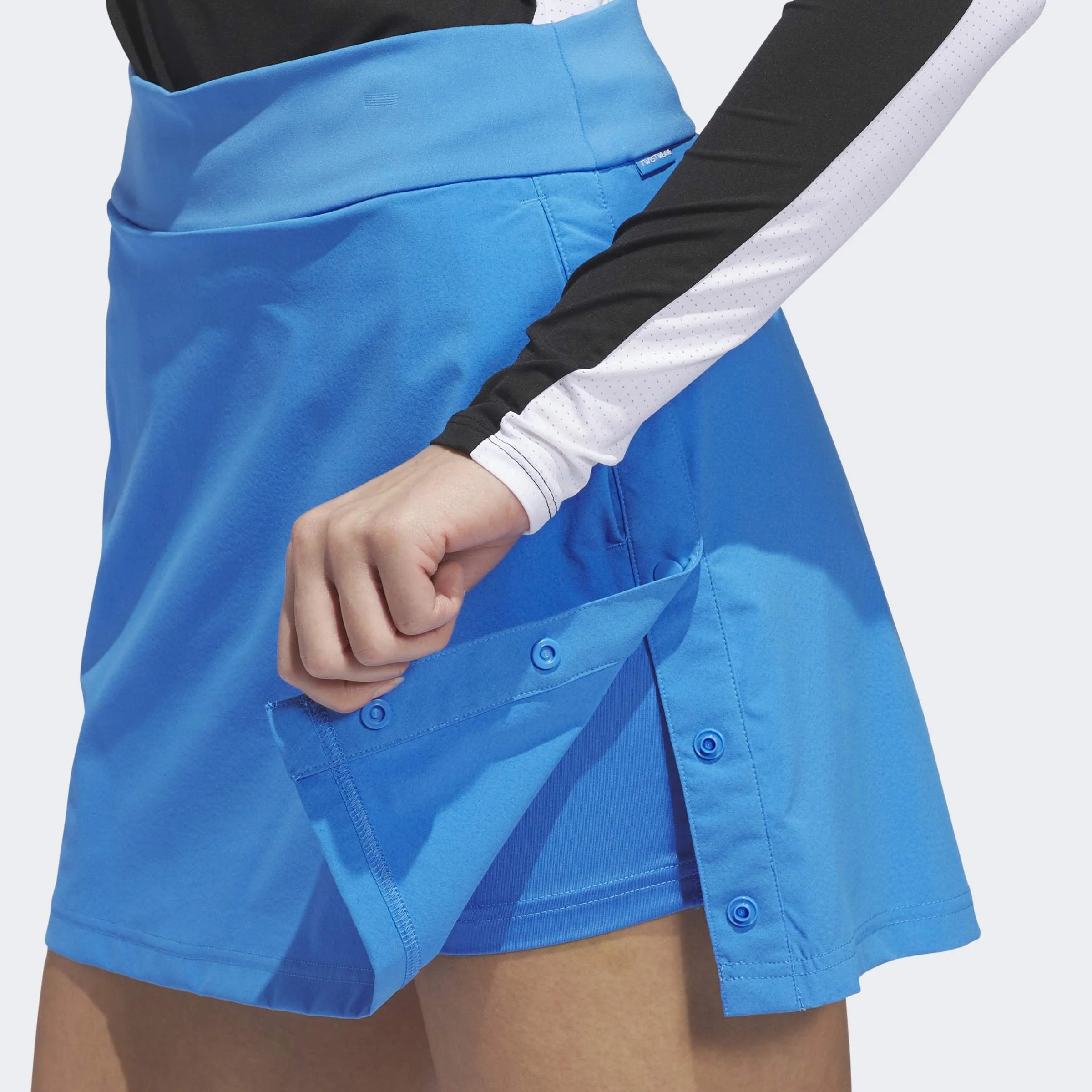 KB9375_8_APPAREL_On Model_Detail View 2_grey.jpg