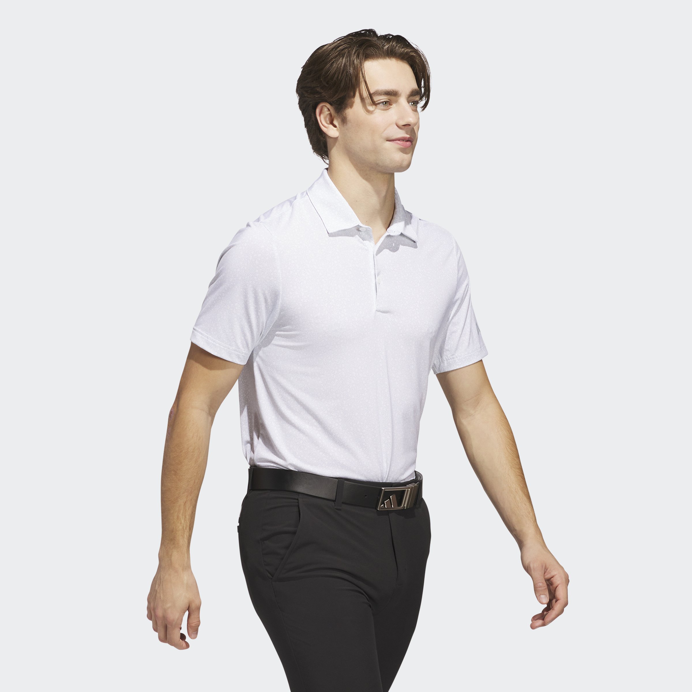 JN9134_5_APPAREL_On Model_Walking View_grey.jpg