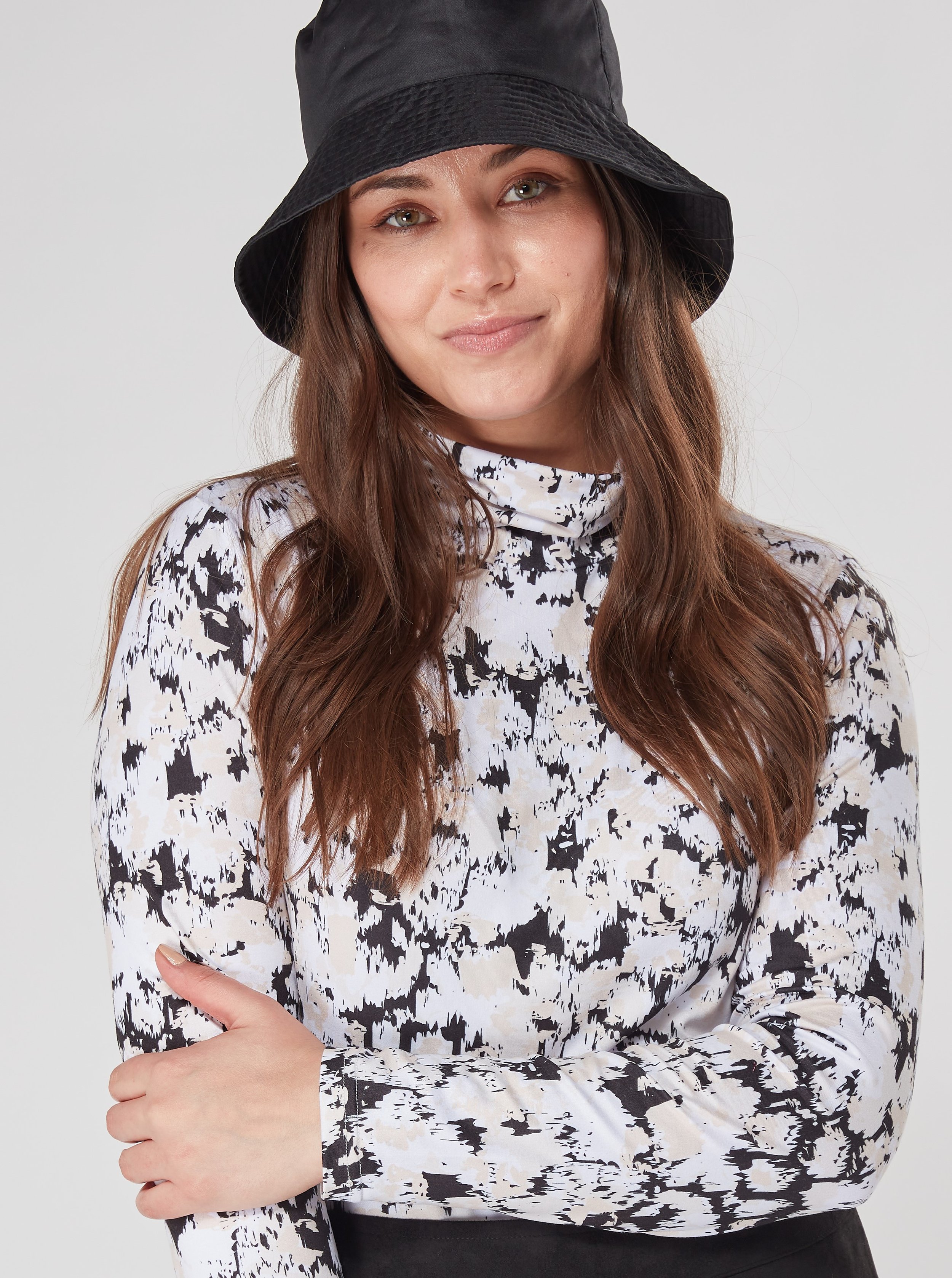 Olivia sand1700.jpg