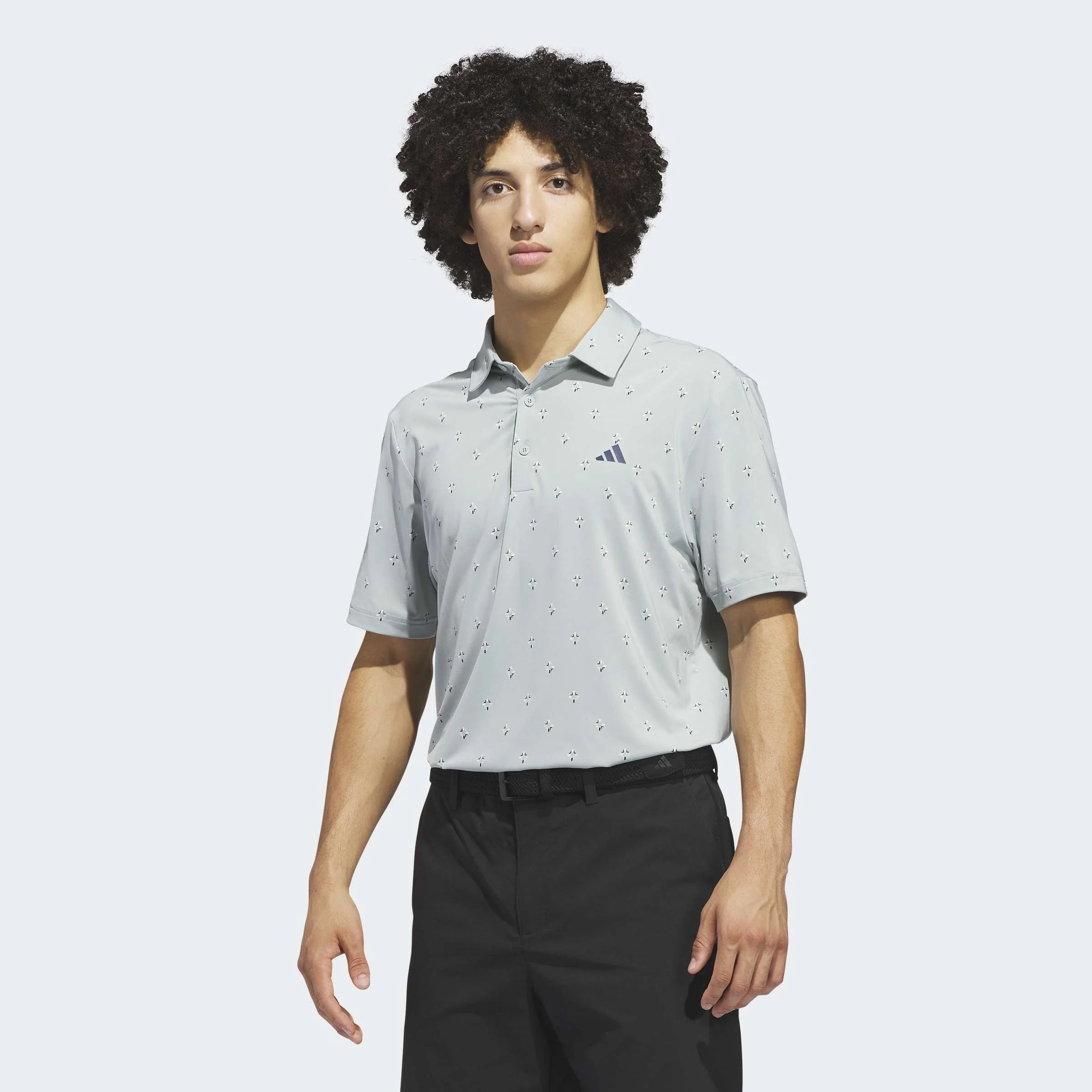 KB1374_3_APPAREL_On Model_Standard View_grey.jpg