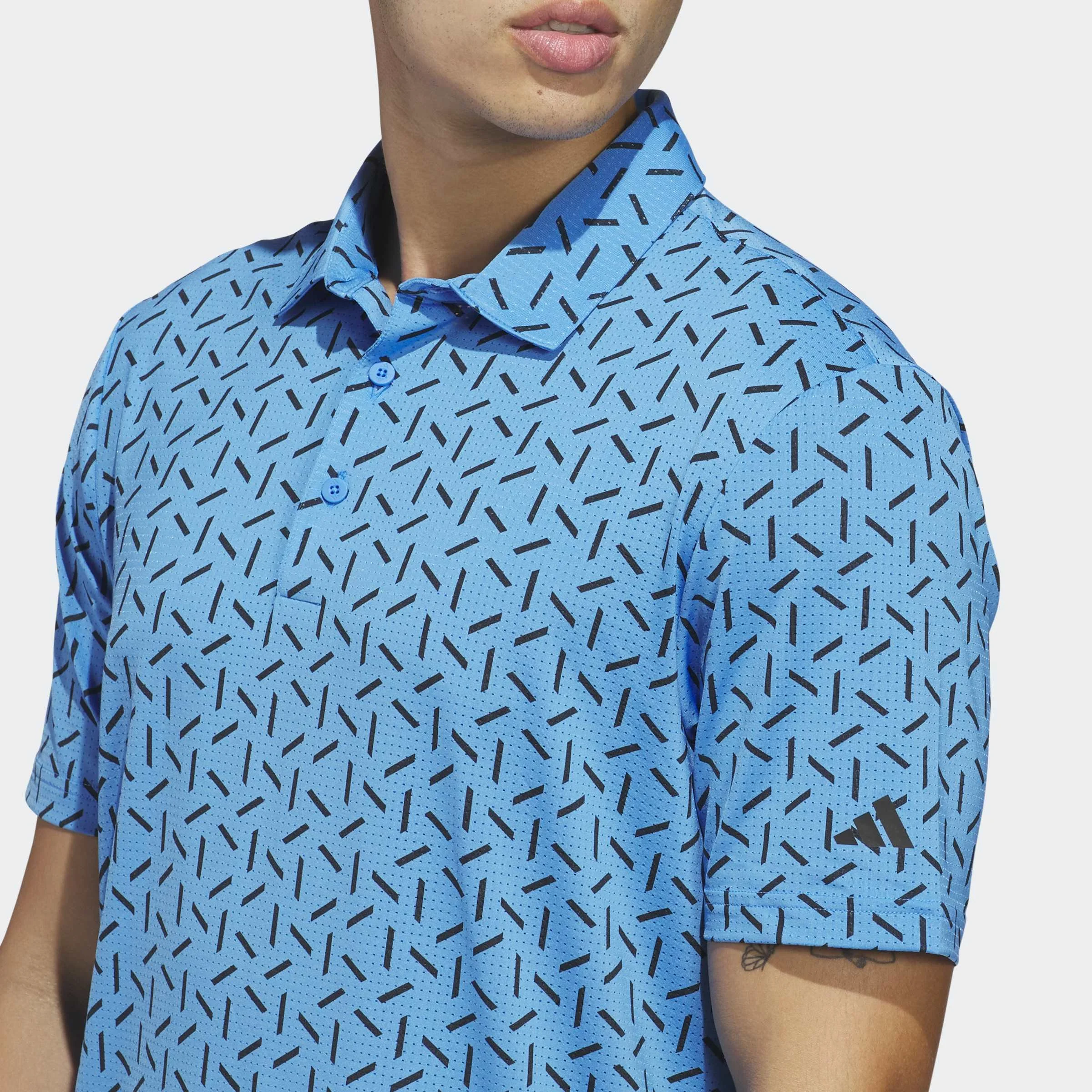 KB1382_6_APPAREL_On Model_Detail View 1_grey.jpg