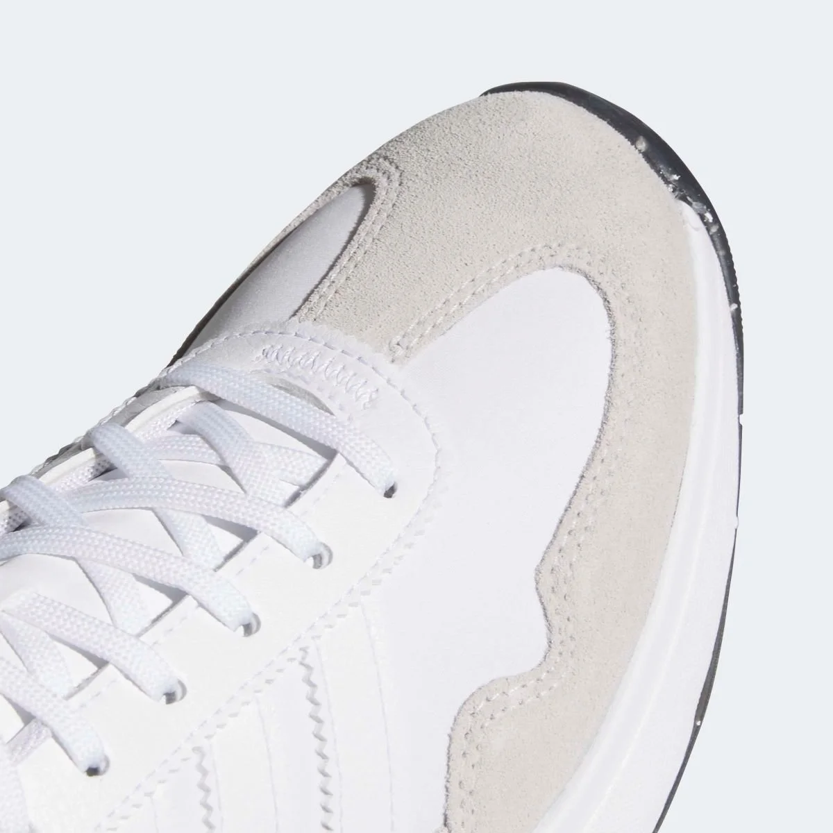 JQ3562_9_FOOTWEAR_Photography_Detail View 2_grey.jpg