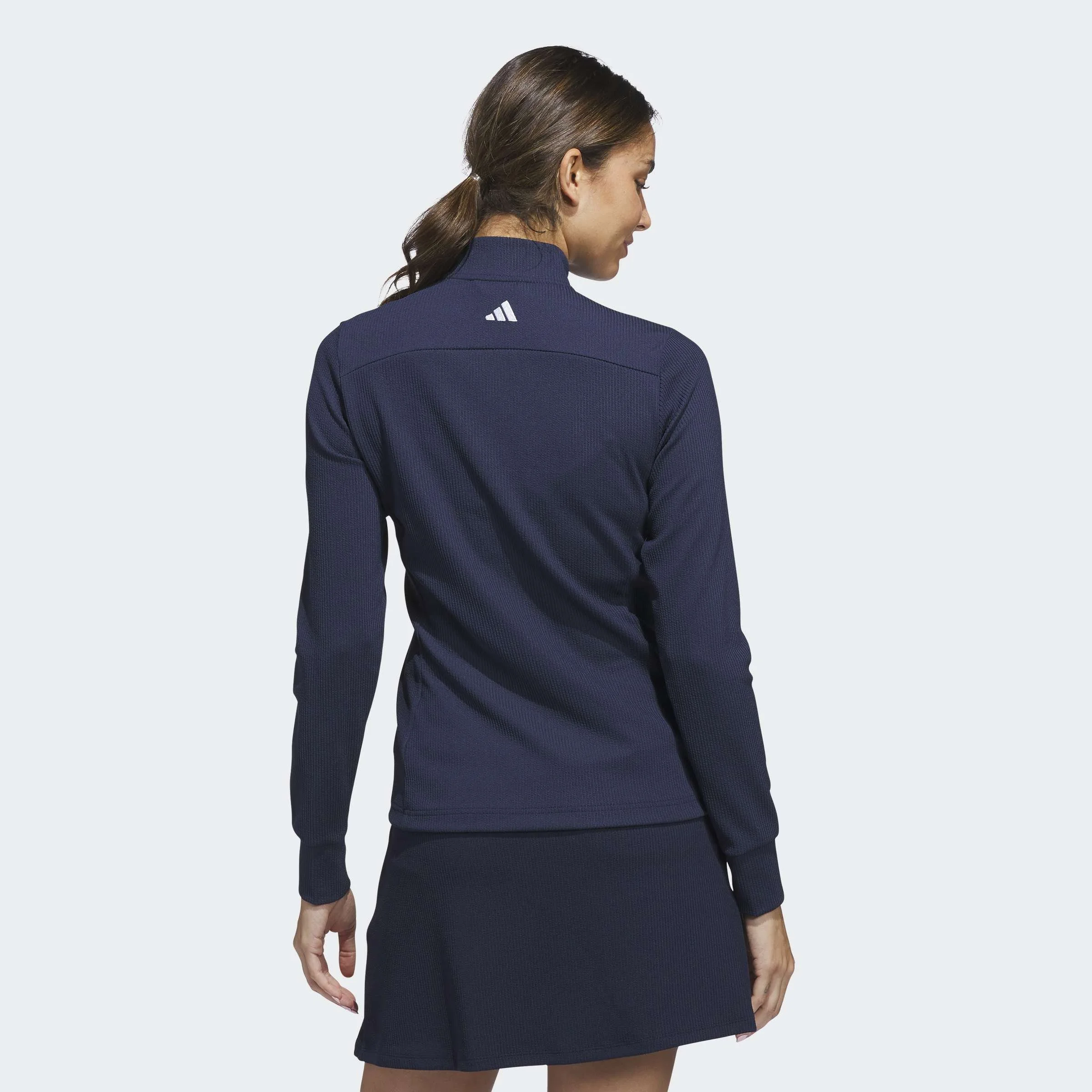 KC2073_4_APPAREL_On Model_Back View_grey.jpg