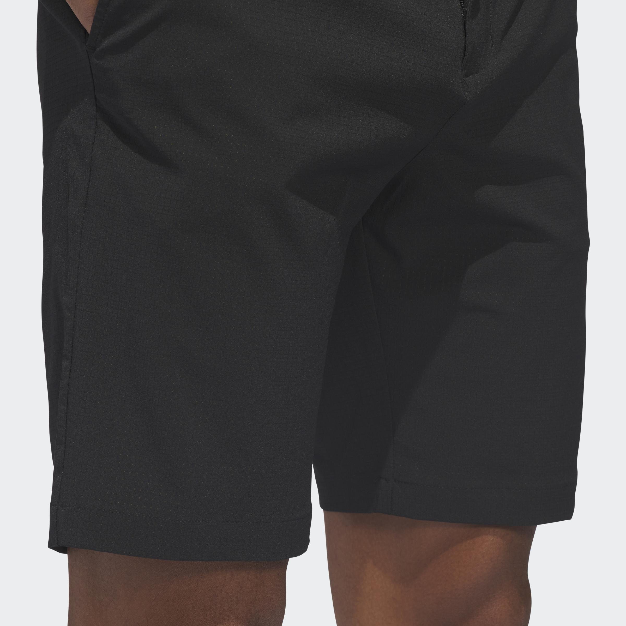 KF0366_6_APPAREL_On Model_Detail View 1_grey.jpg