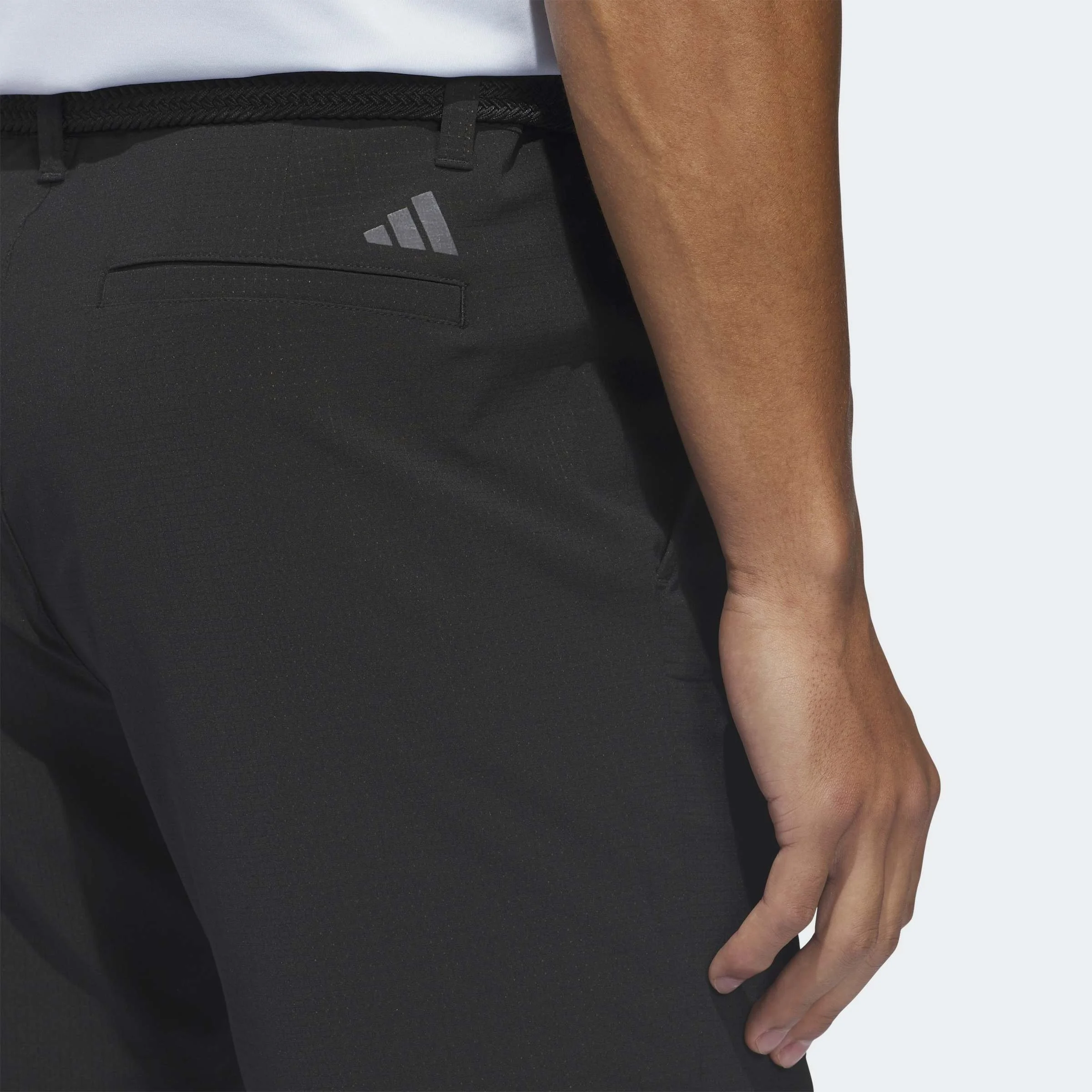 KF0366_7_APPAREL_On Model_Detail View 2_grey.jpg