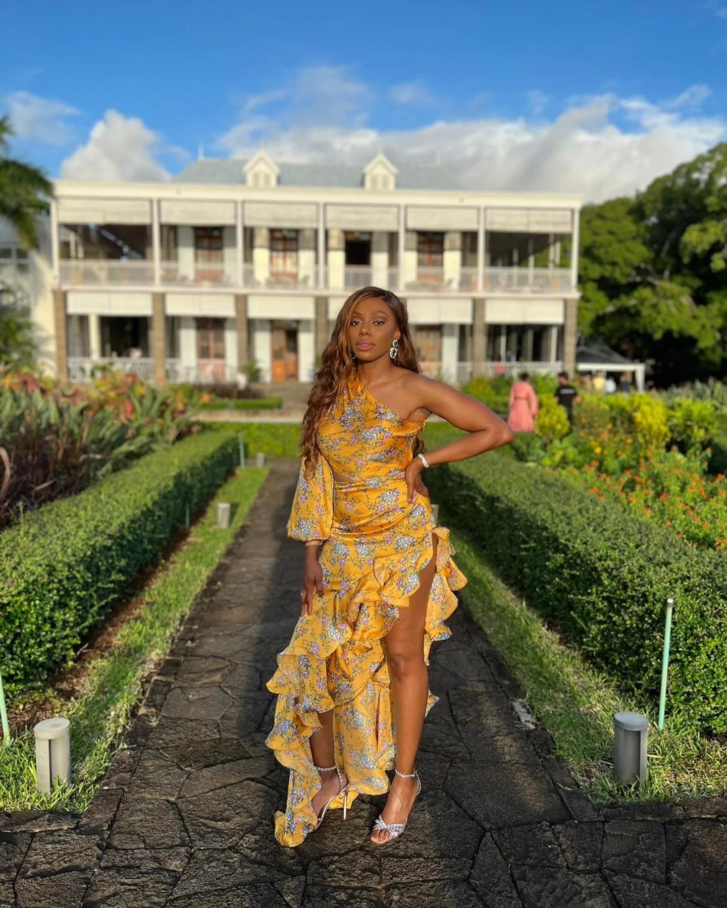 BENITA MORDI: WEDDING GUEST STYLING